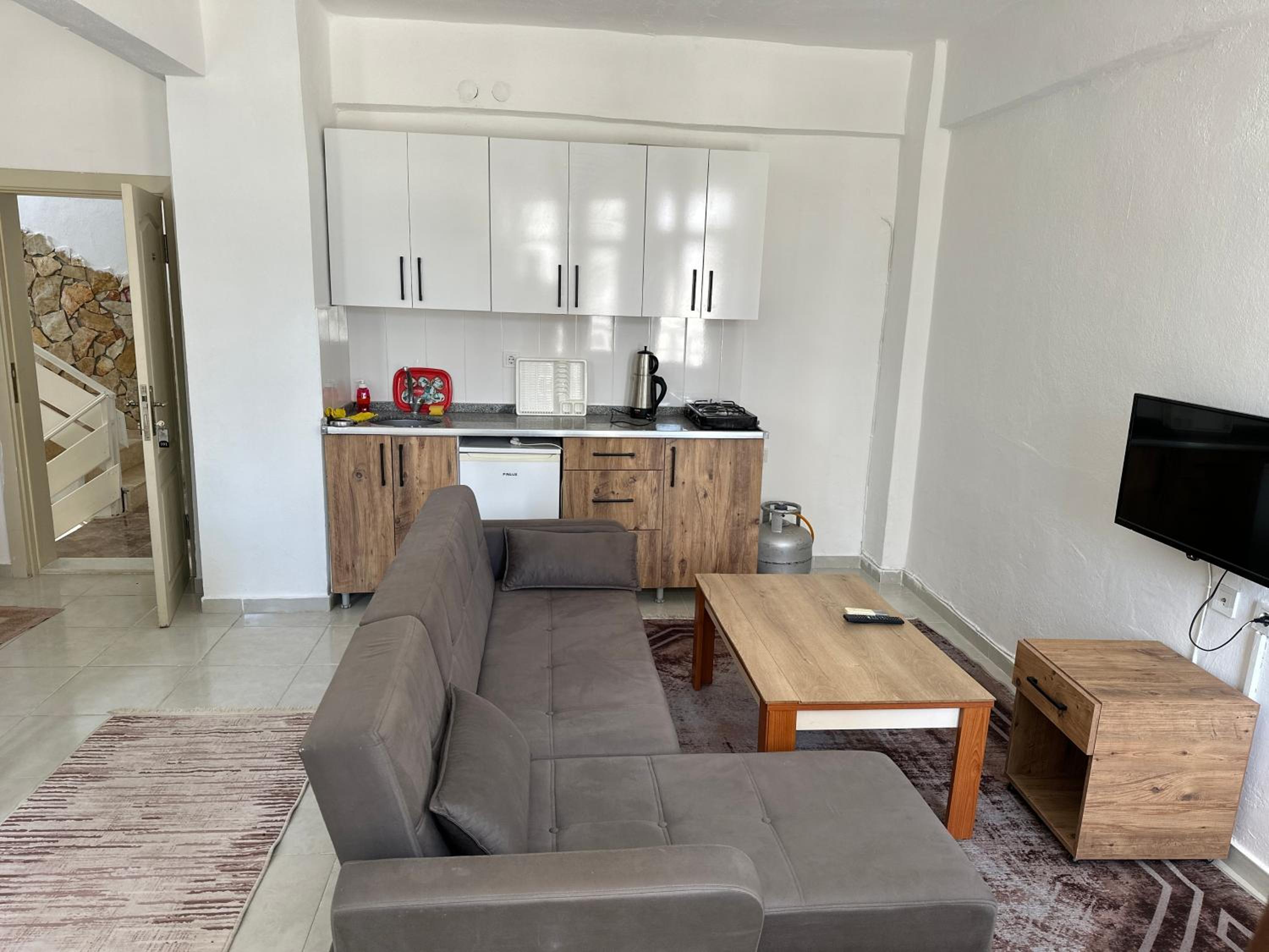 Studio with Garden View - Photo 3
