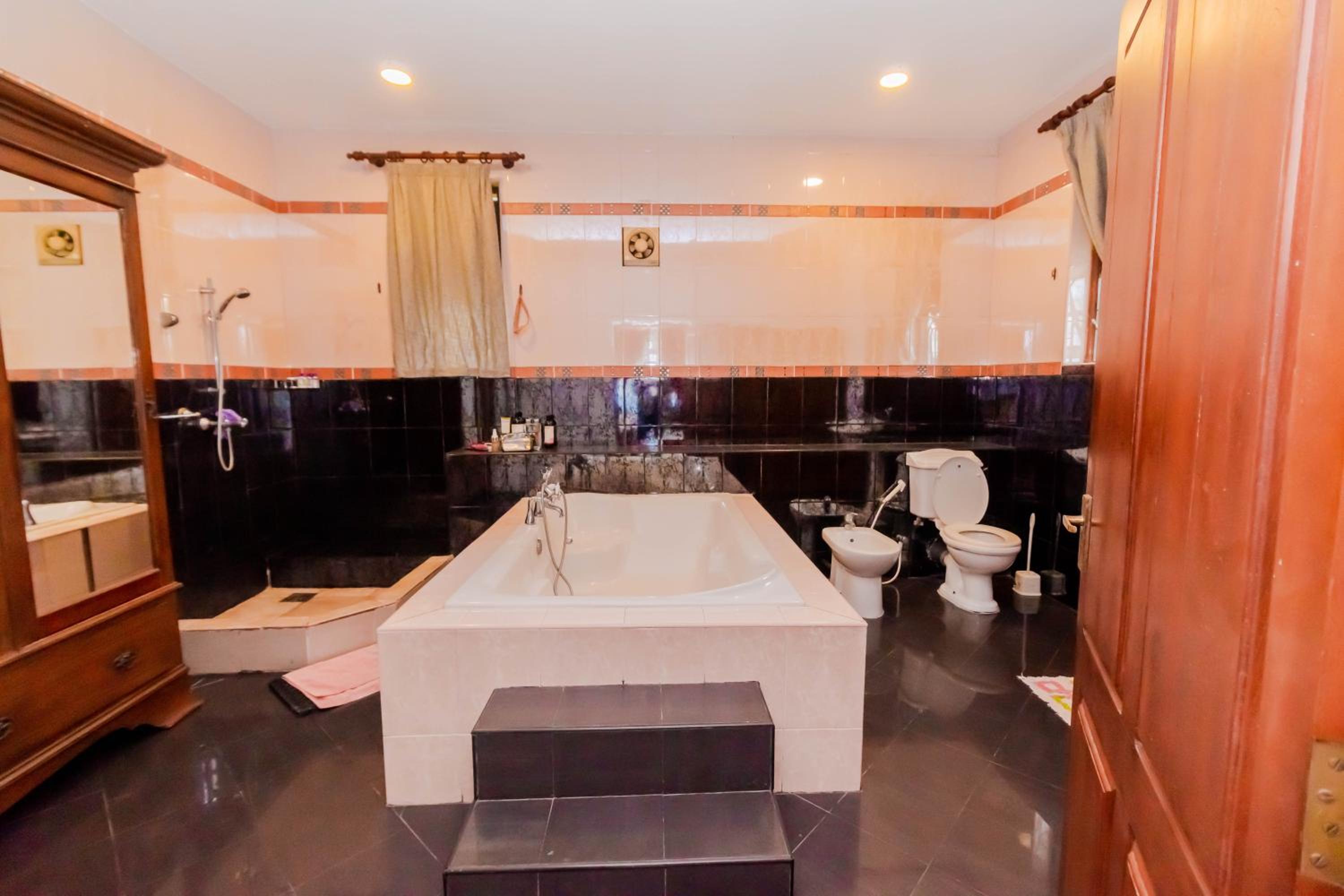 Deluxe Queen Room photo 3