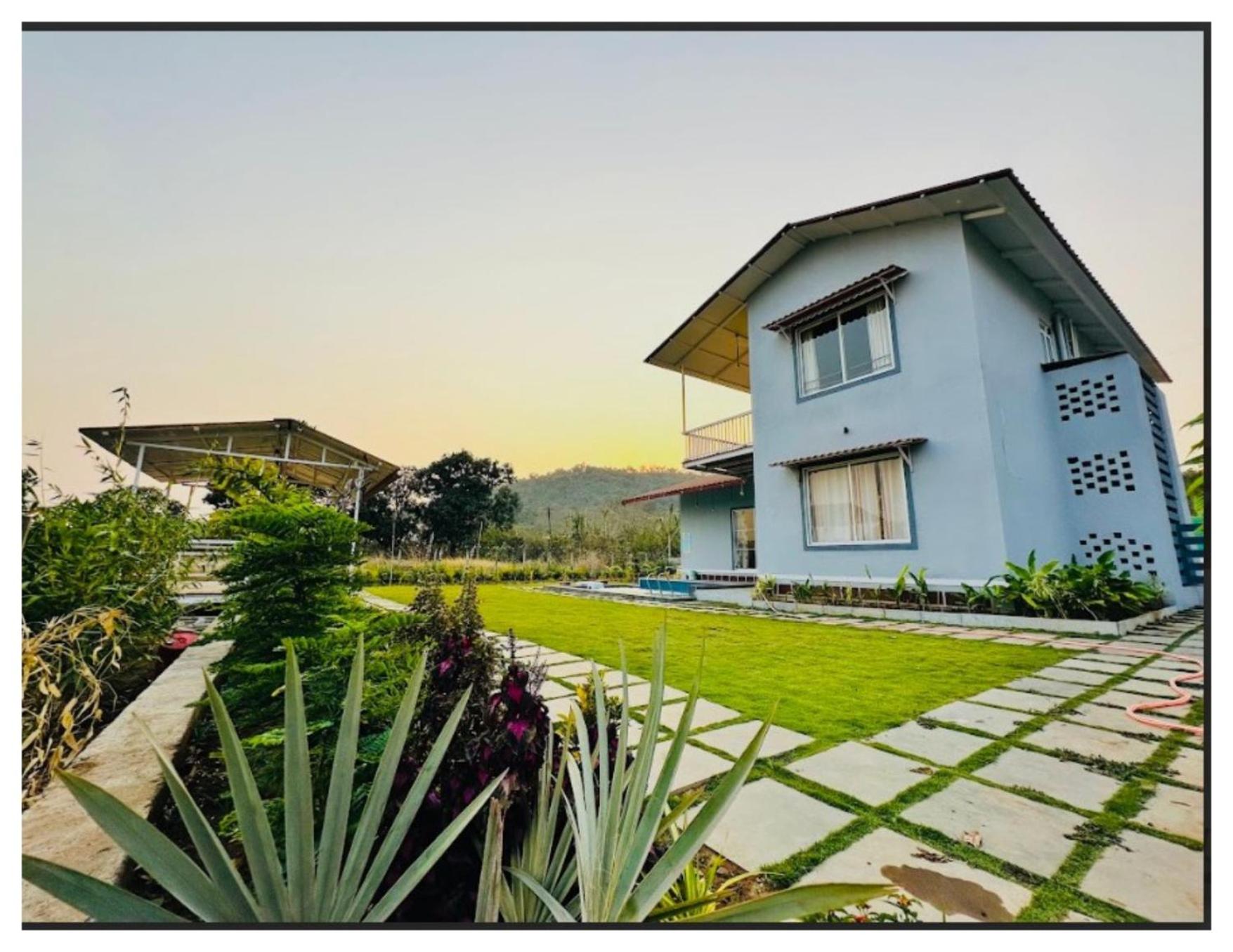 Three-Bedroom Villa photo 3