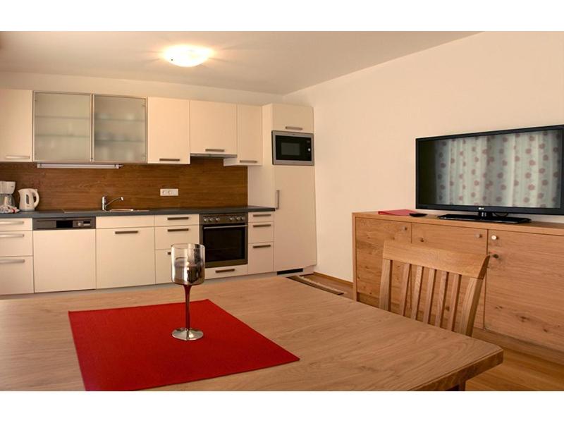 Apartment photo 3