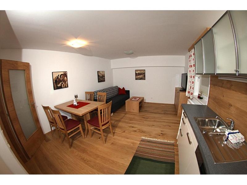 Apartment photo 1