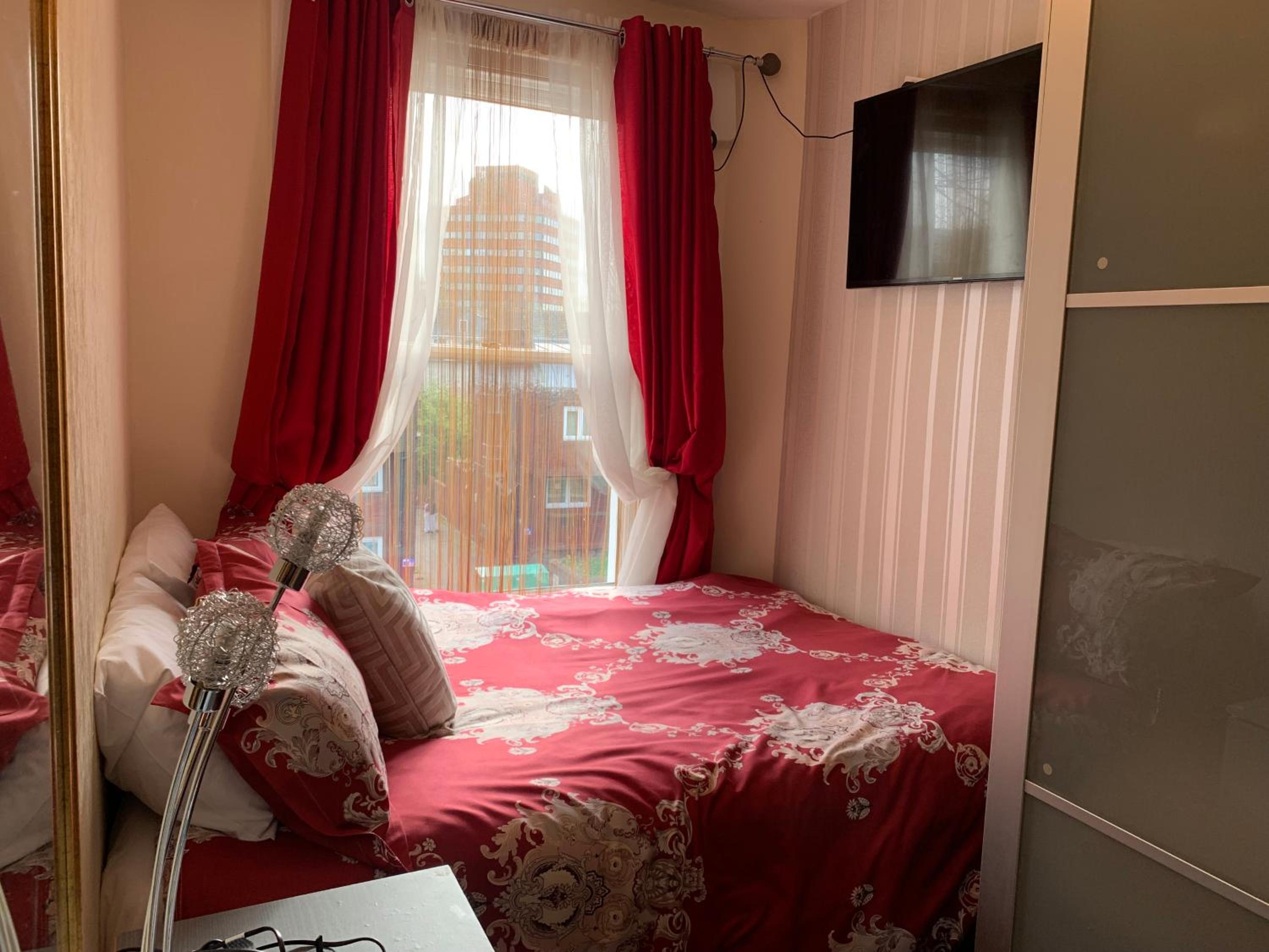 Double Room with Shared Bathroom photo 3