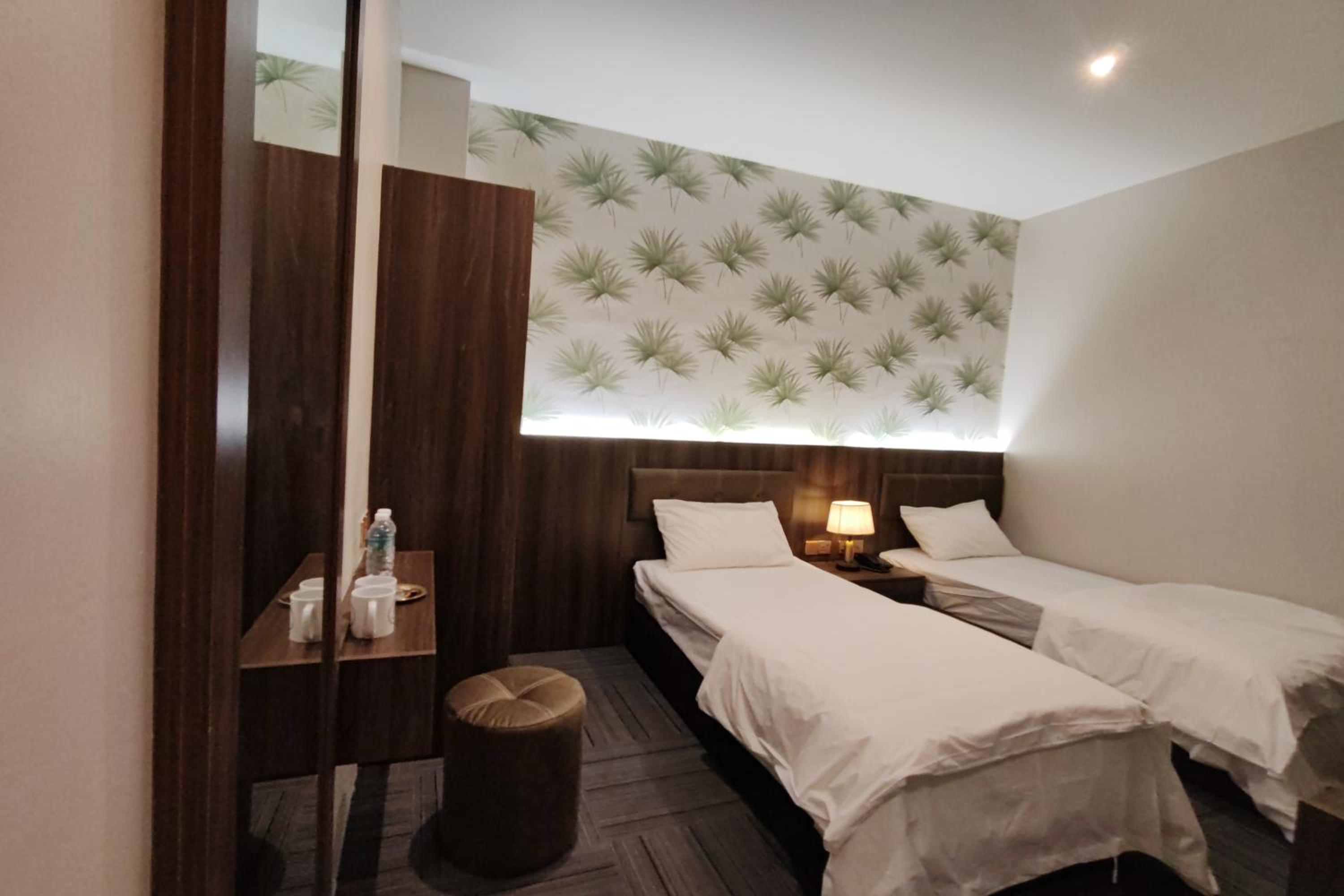 Superior Twin Room