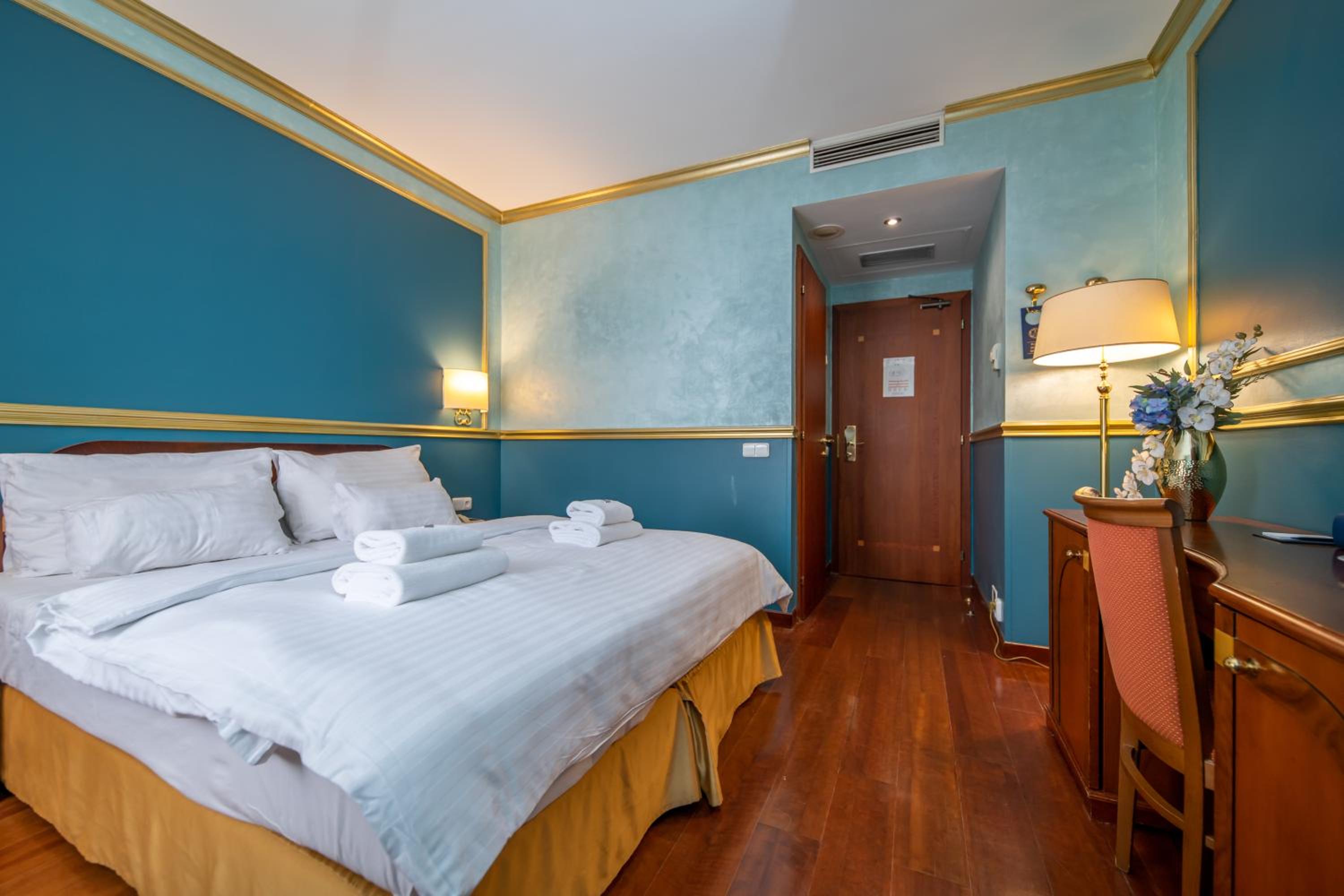 Economy Double or Twin Room