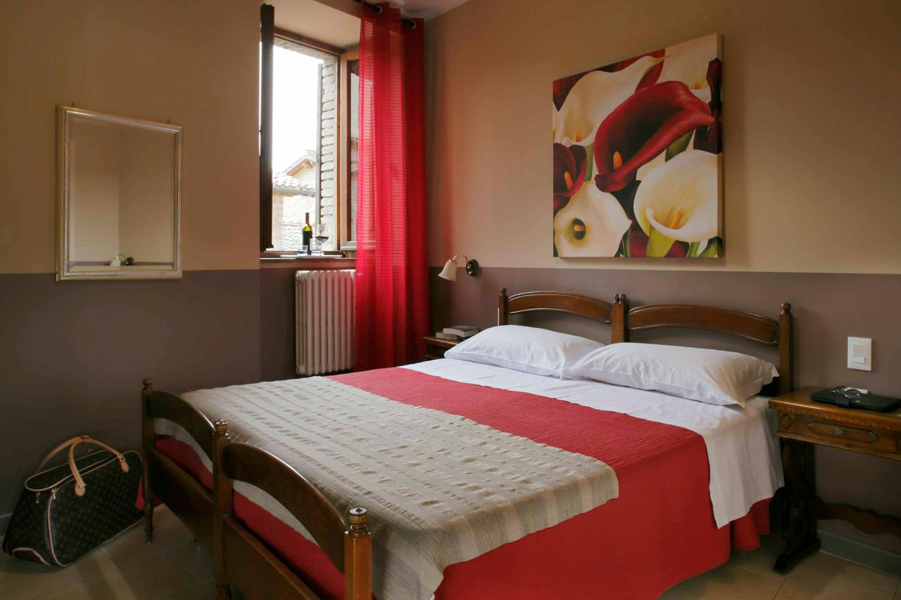 Classic Double or Twin Room - Photo 1