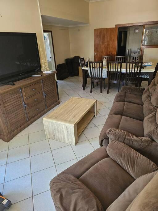 Three-Bedroom Apartment photo 1