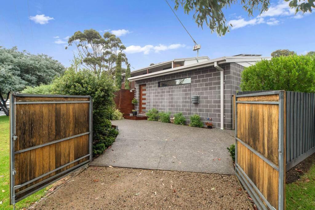One-Bedroom House photo 3
