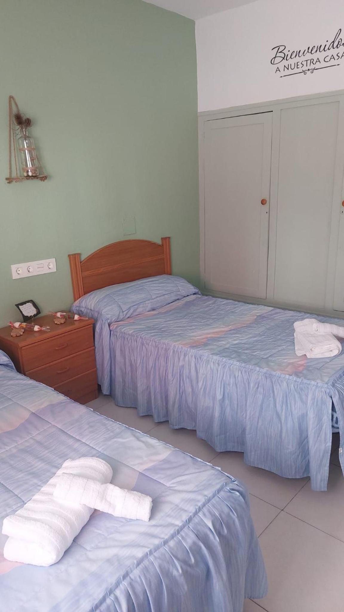 Habitación Doble Estándar con Baño Compartido