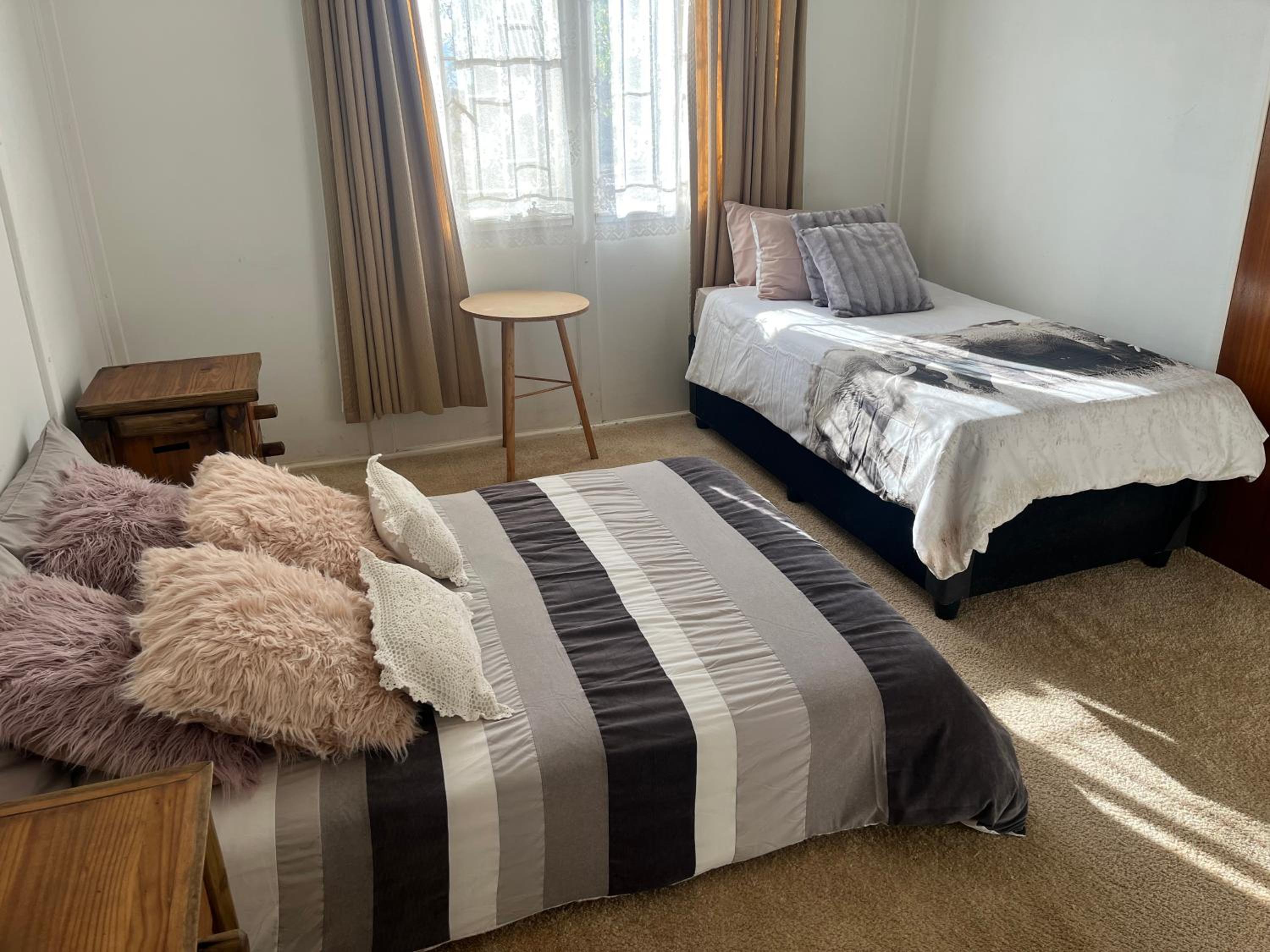 One-Bedroom House photo 1