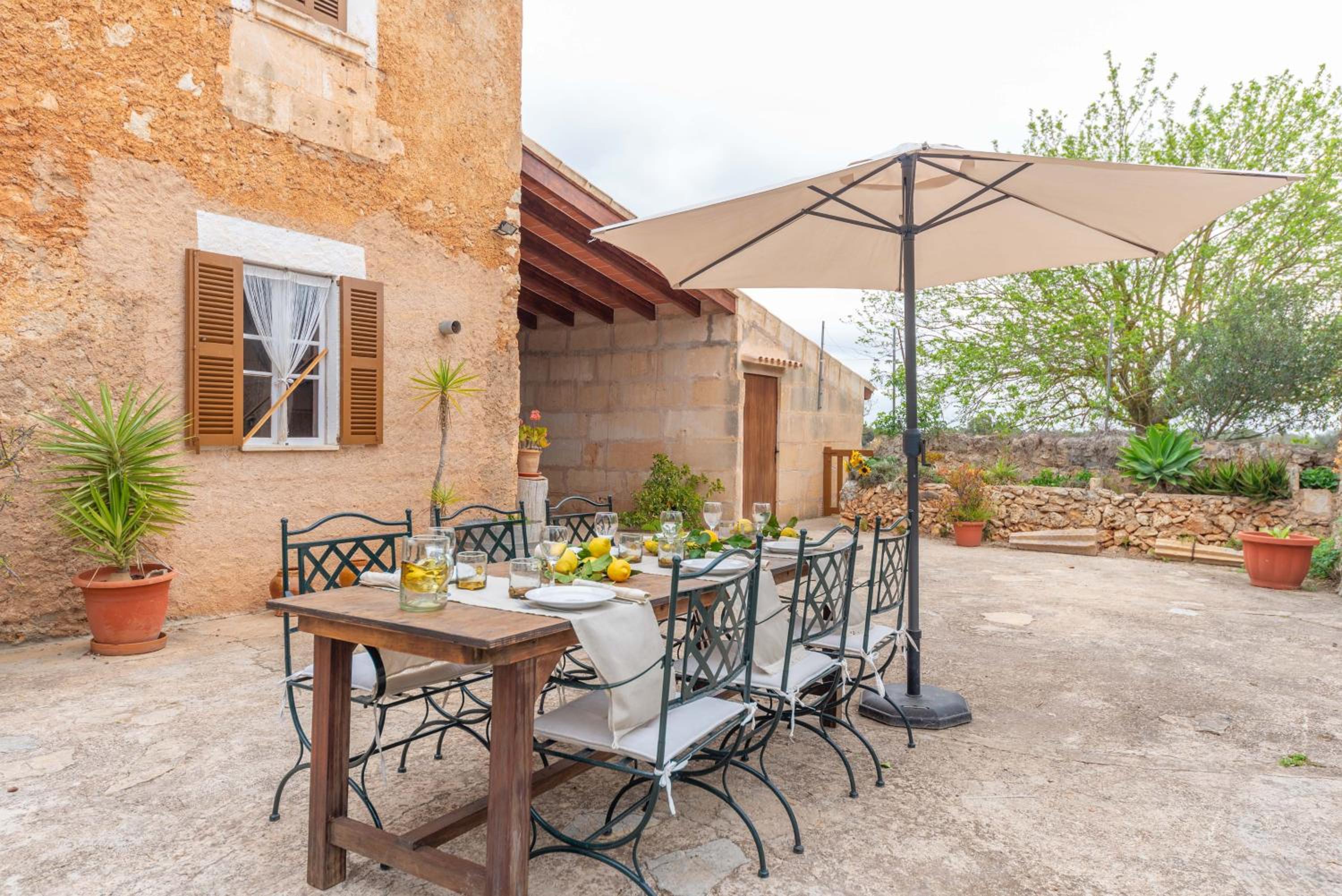 Three-Bedroom Villa photo 2