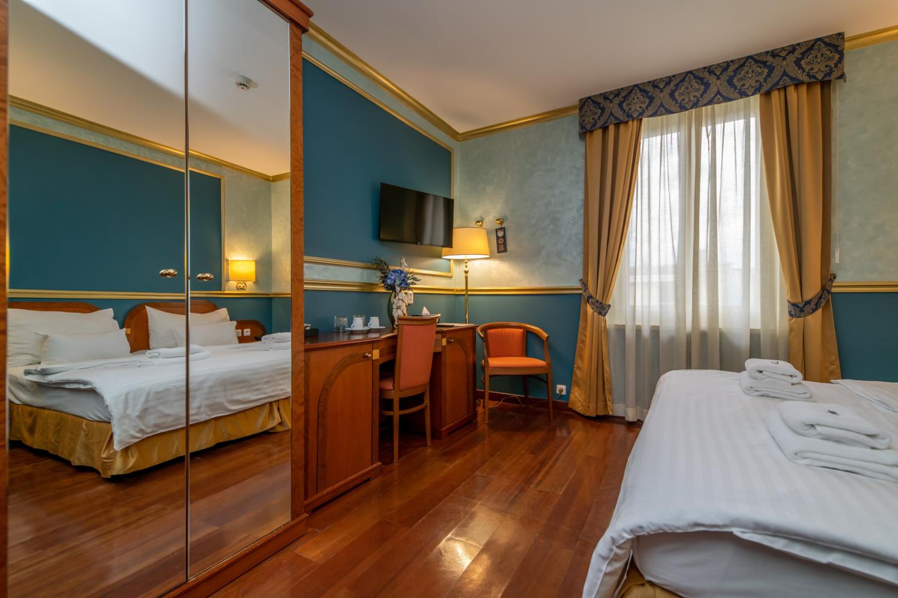 Double or Twin Room - Disability Access