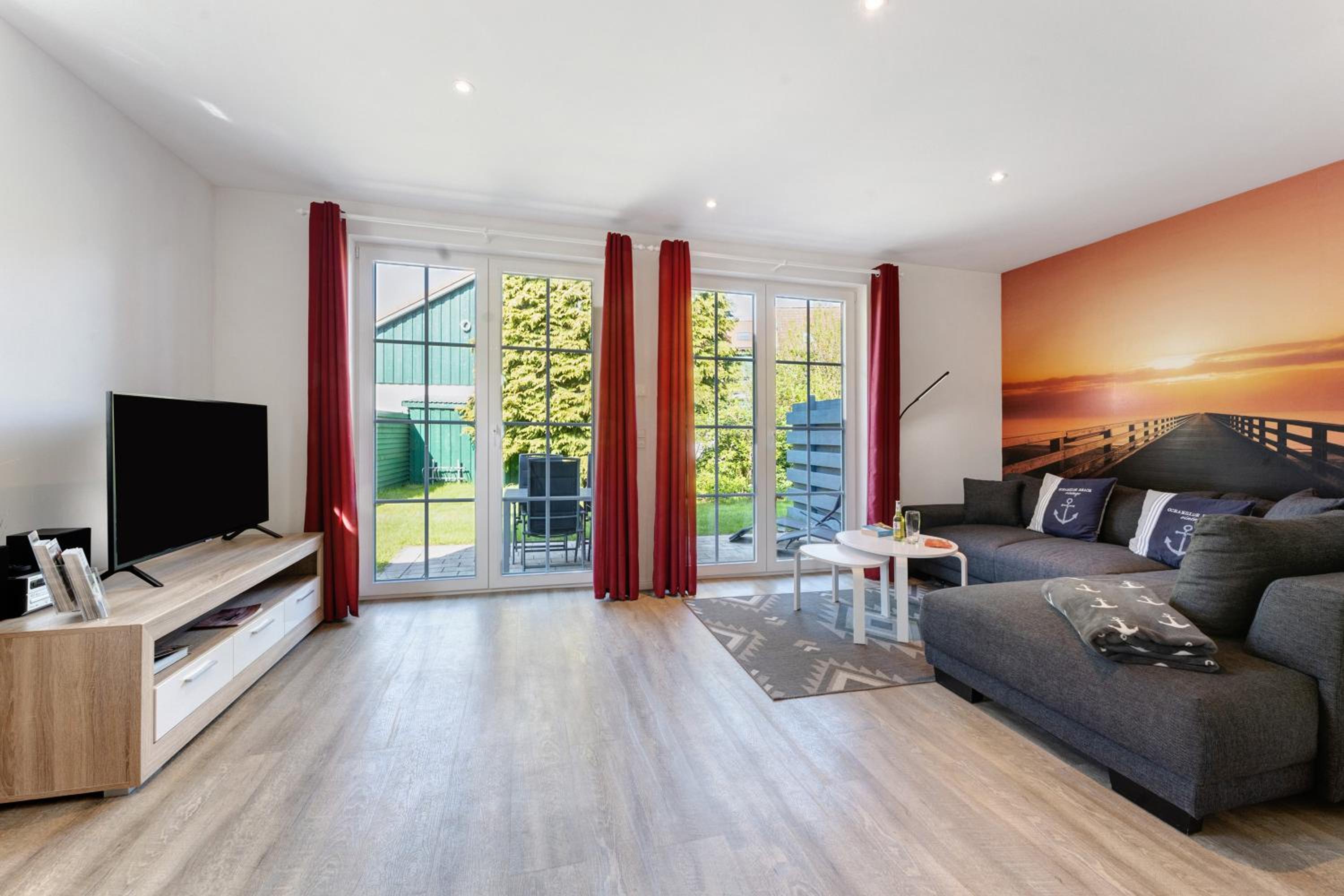 Two-Bedroom Deluxe Apartment with Garden View photo 1