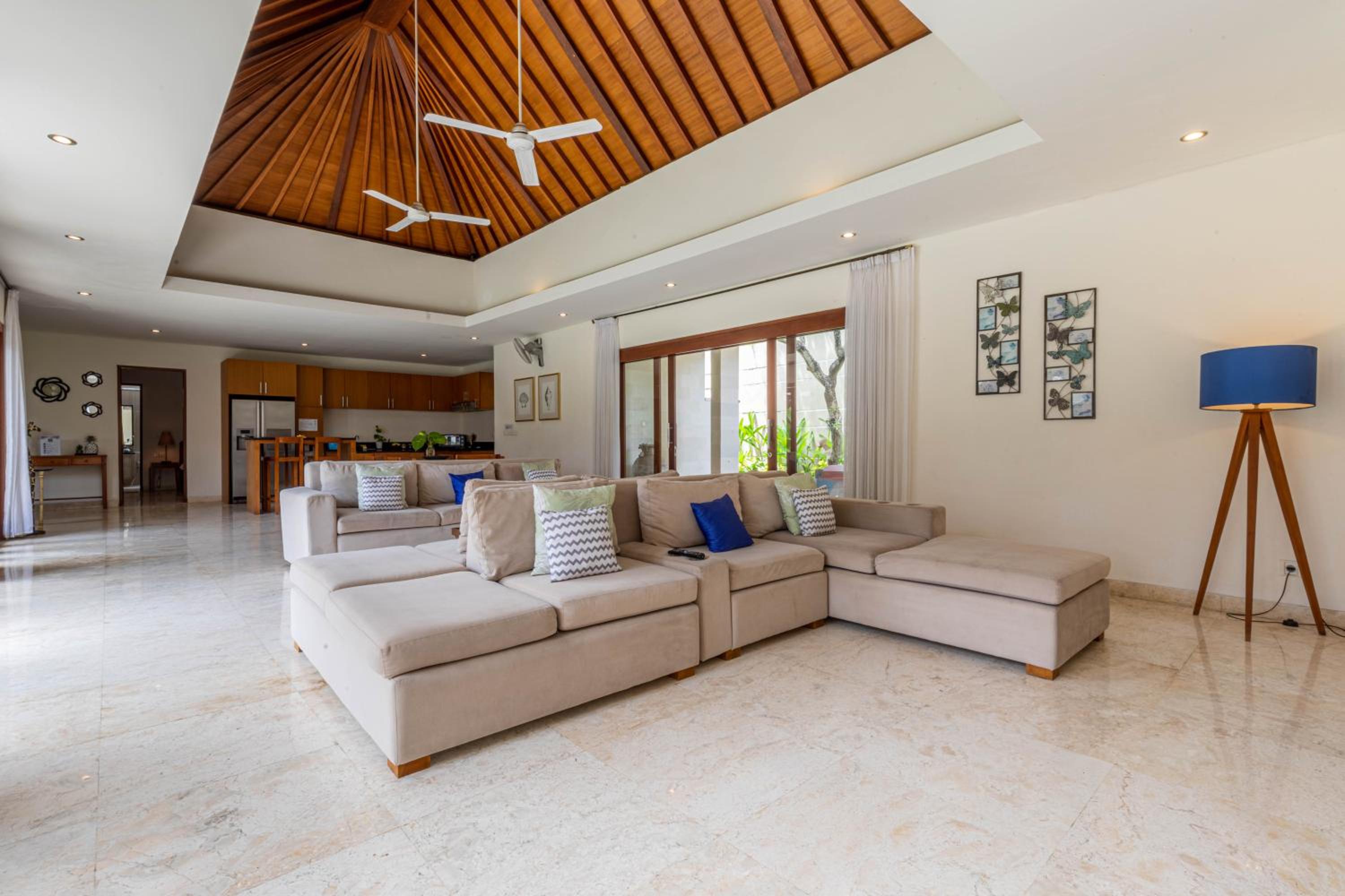 Villa with Garden View - Photo 21