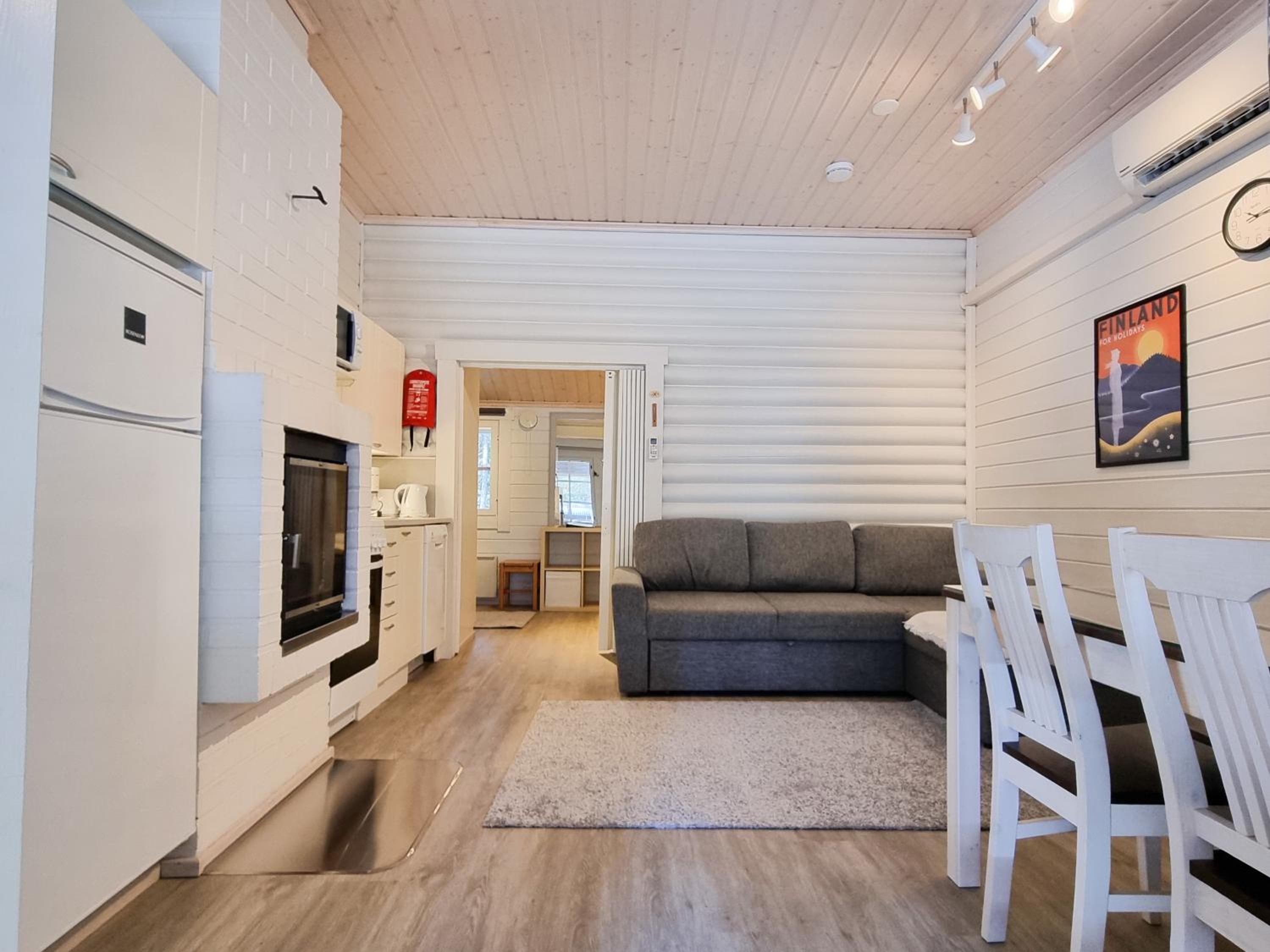 One-Bedroom Cottage with Sauna photo 1