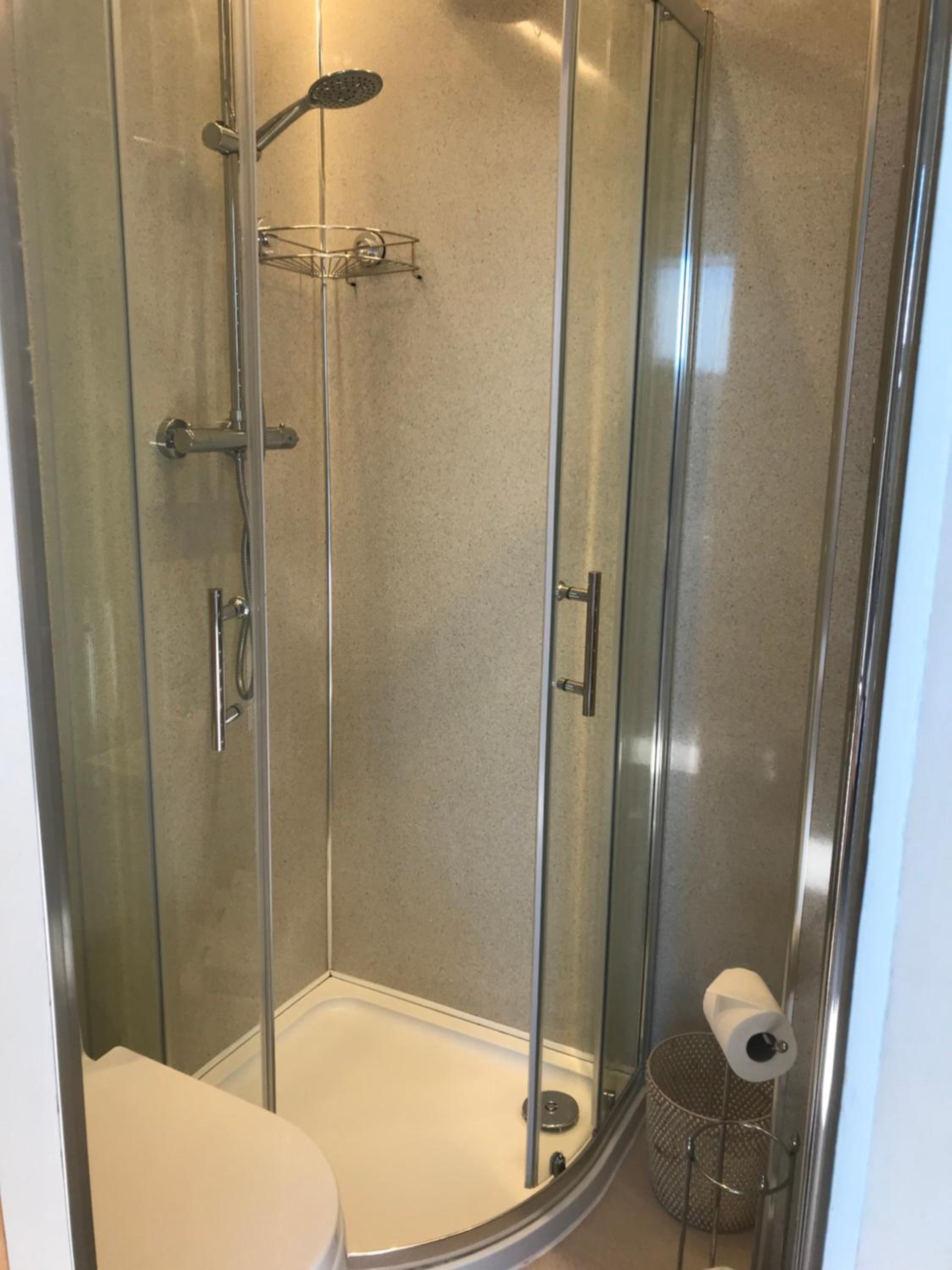 Deluxe Twin Room photo 2