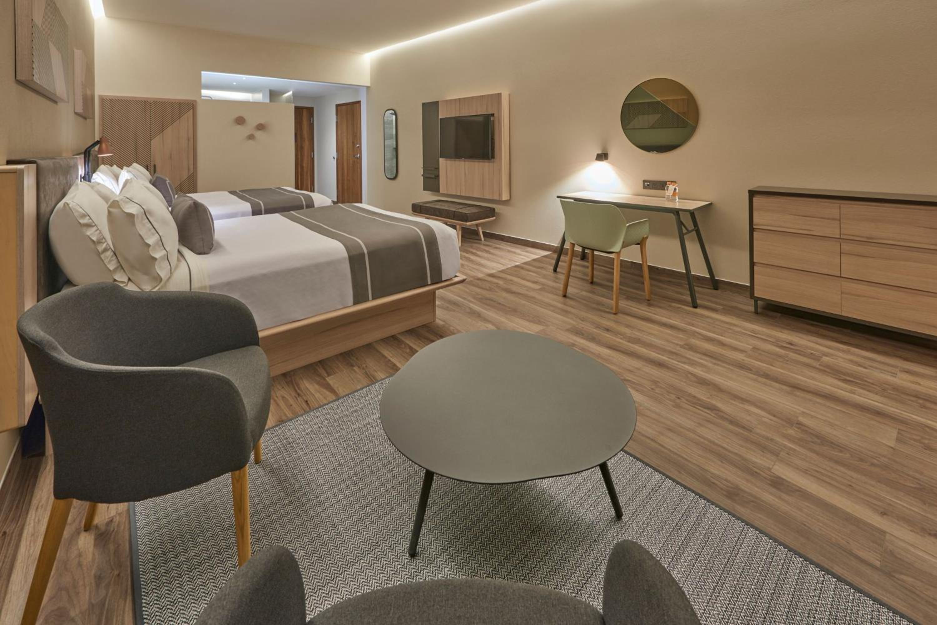 Double Room - Photo 8