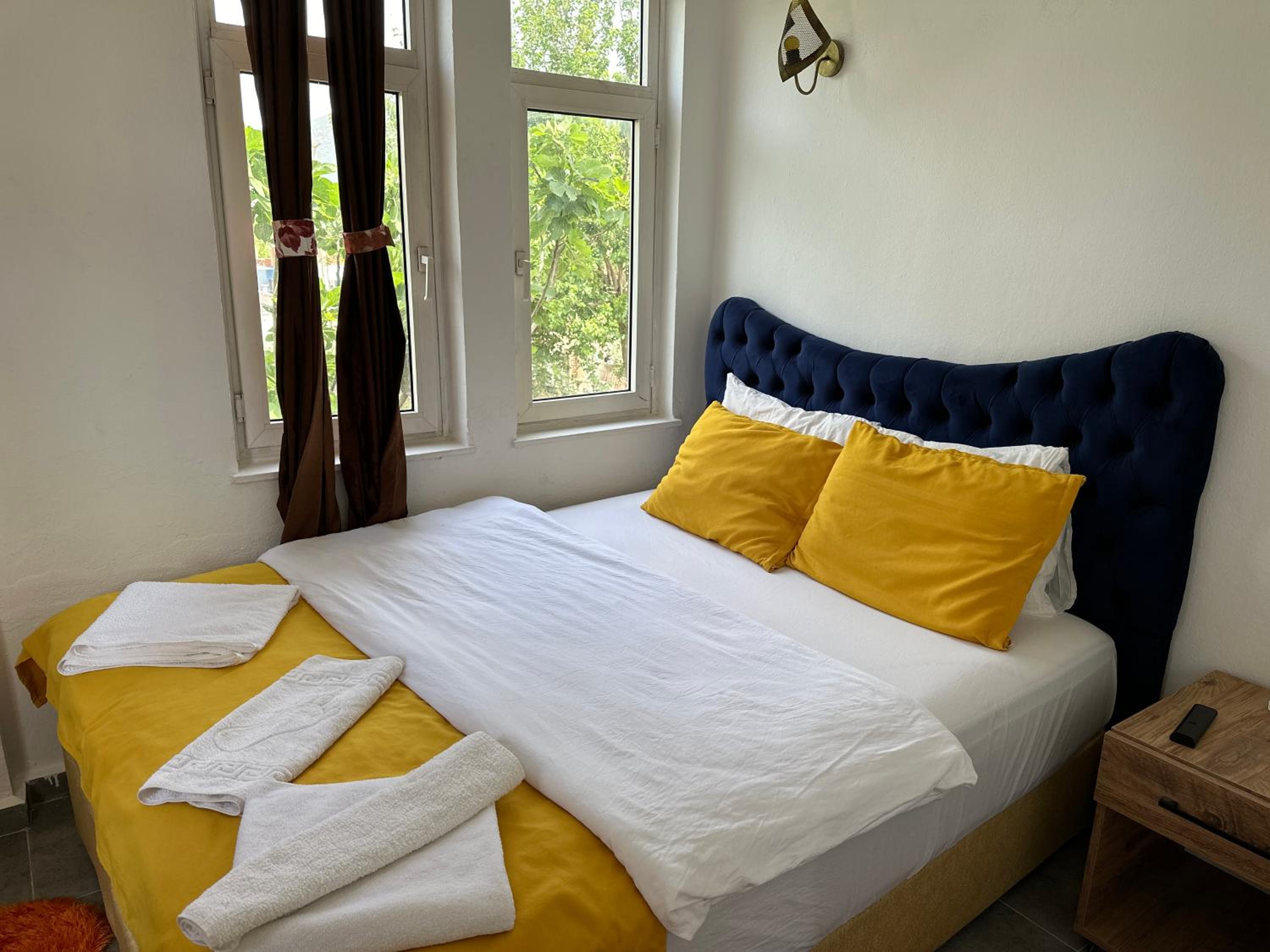 Studio with Garden View - Photo 2