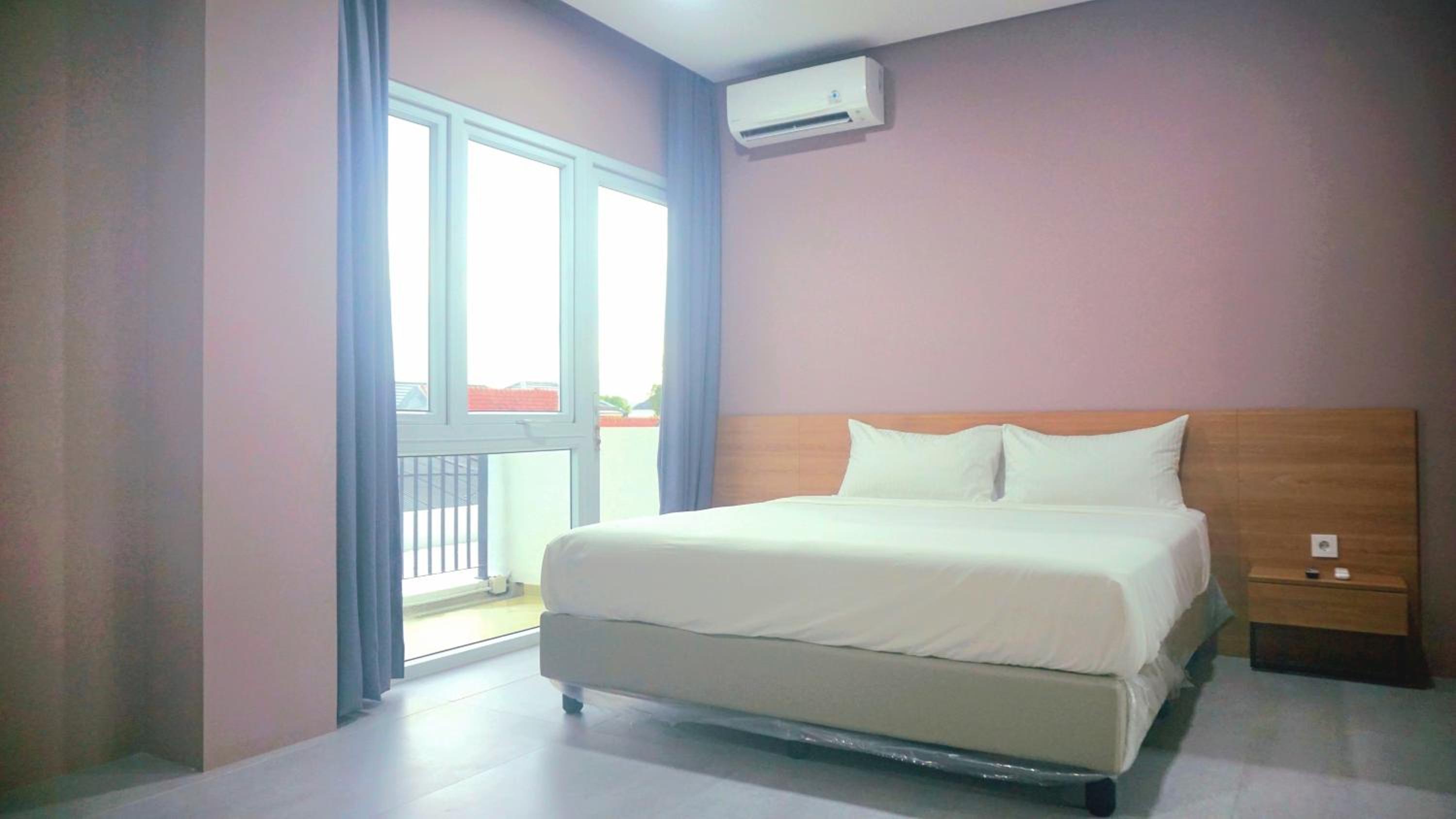 Large Double Room photo 1