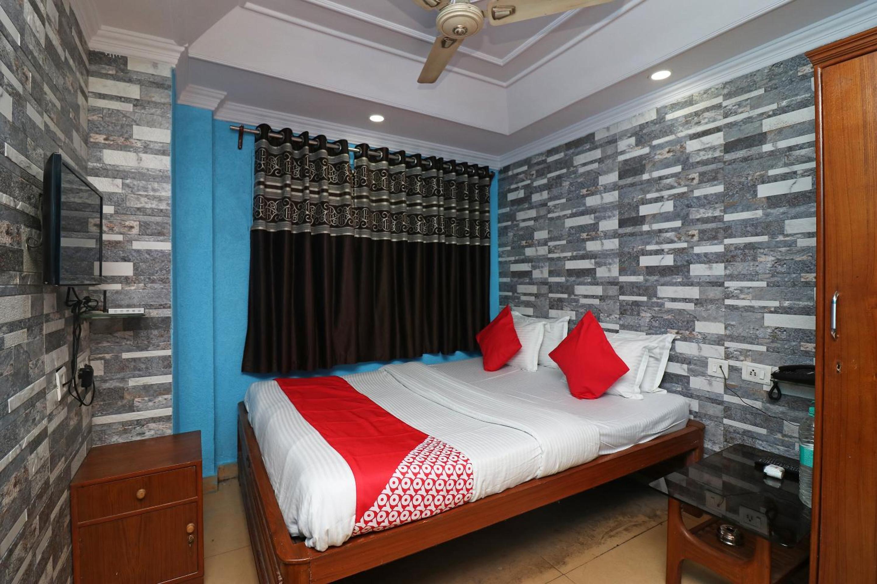 Classic Triple Room photo 3