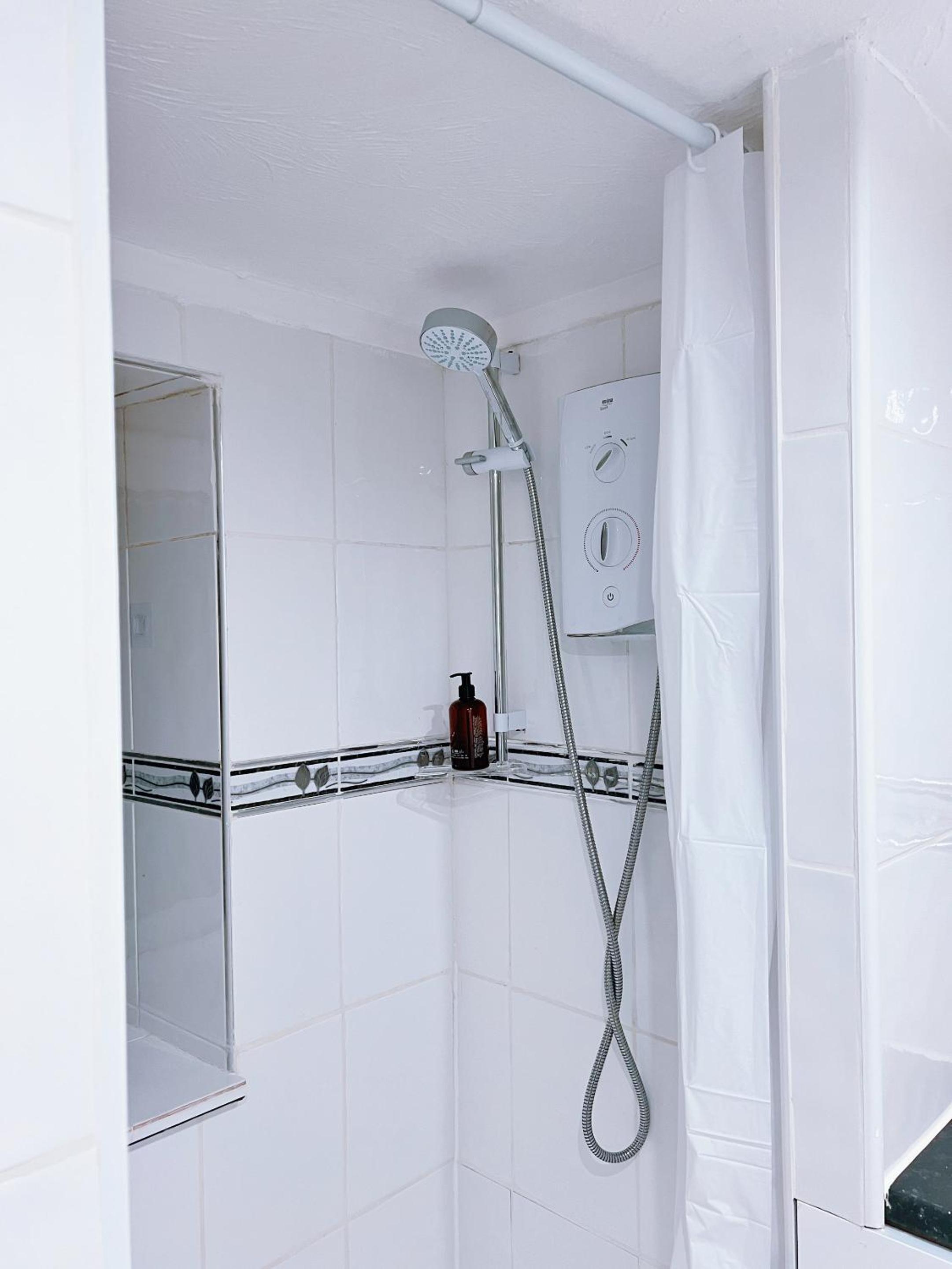 Budget Triple Room - Photo 4