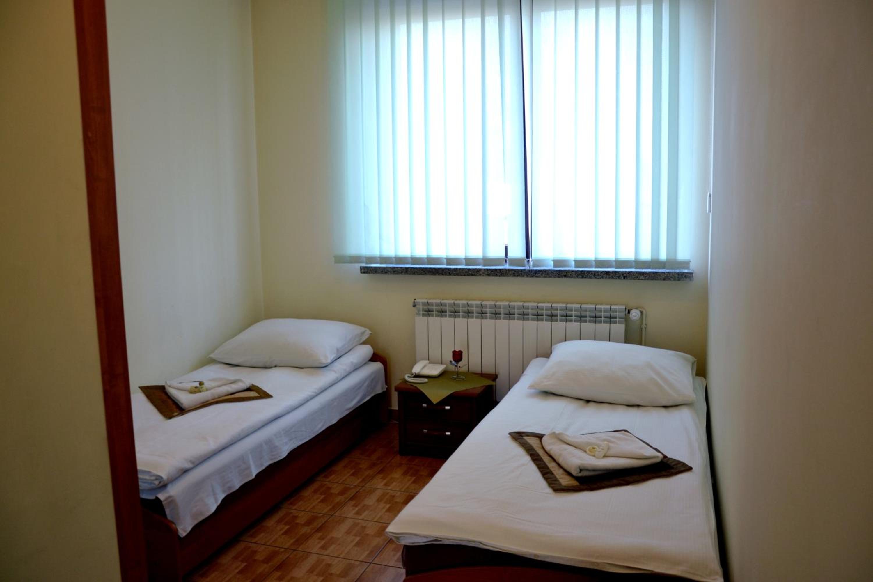 Triple Room - Photo 1