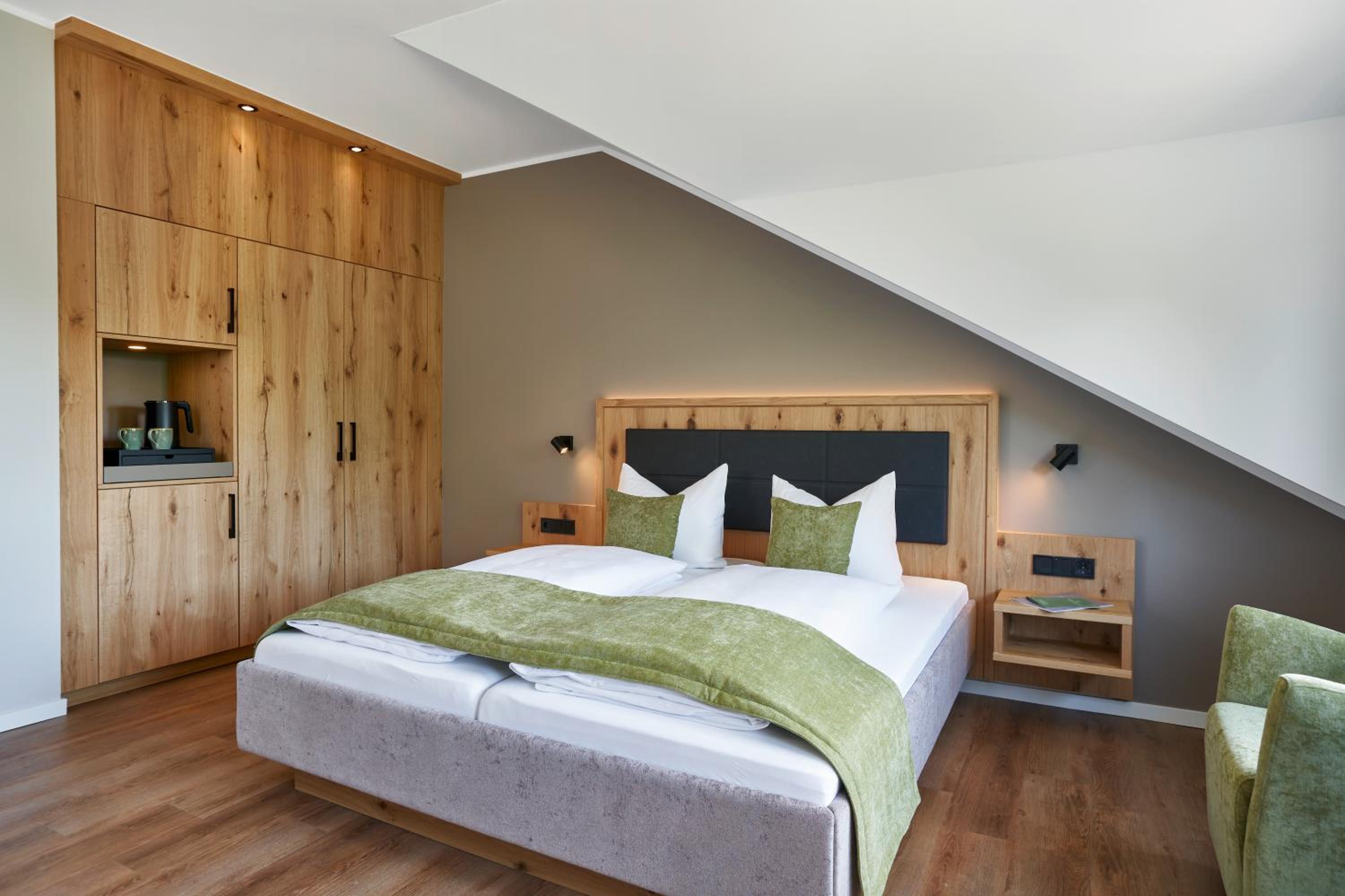 Deluxe Double or Twin Room - Photo 1