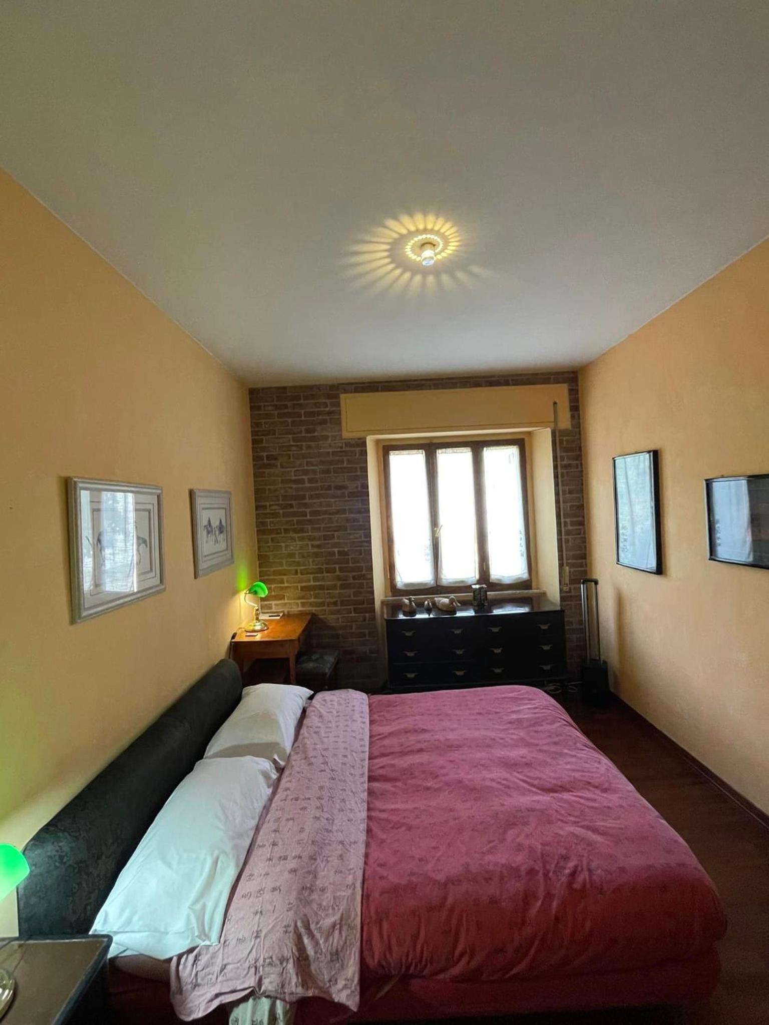 Double Room with Private Bathroom photo 1