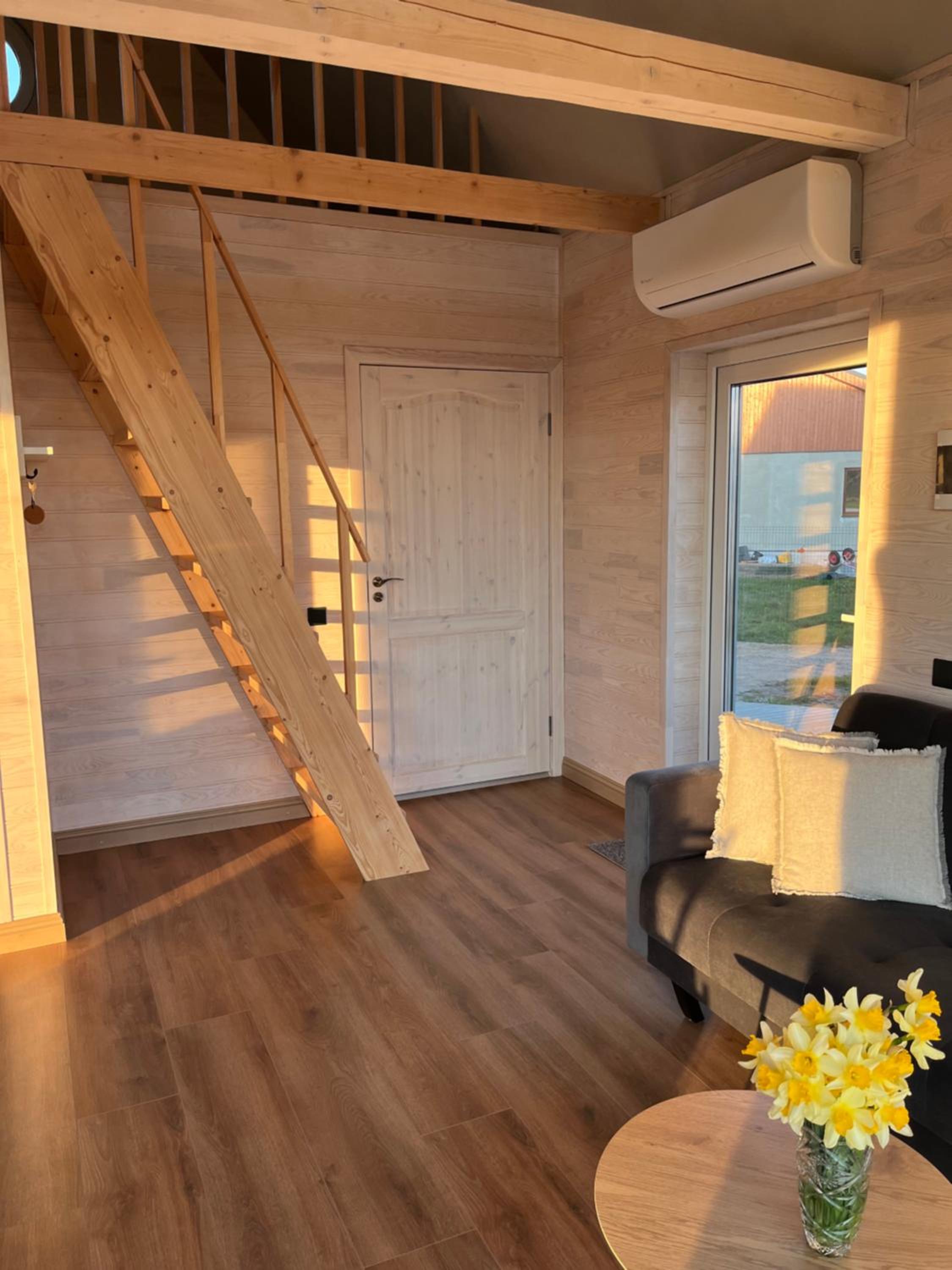 Two-Bedroom House photo 2