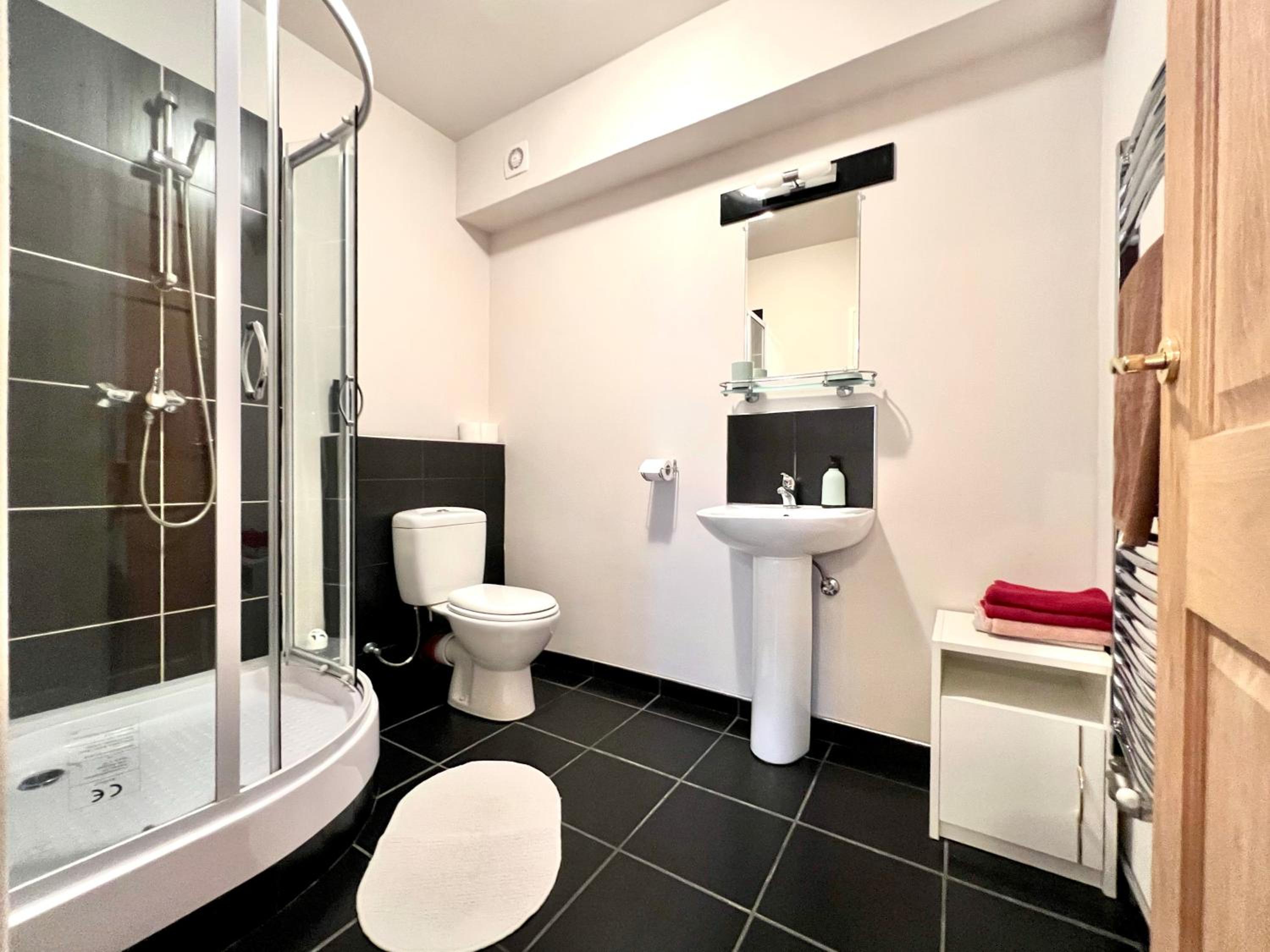 Quadruple Room with Bathroom photo 3