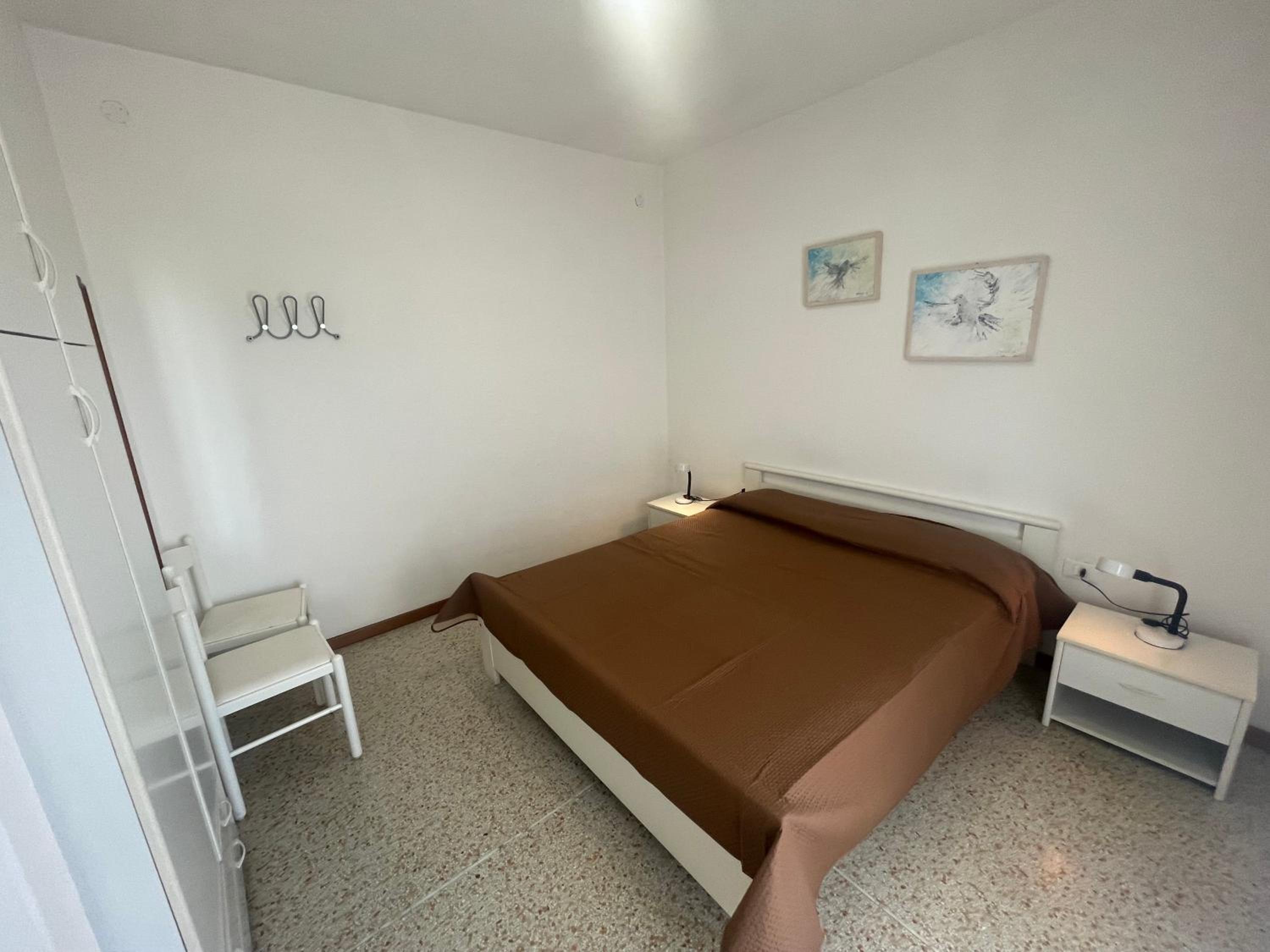 One-Bedroom Apartment with Terrace