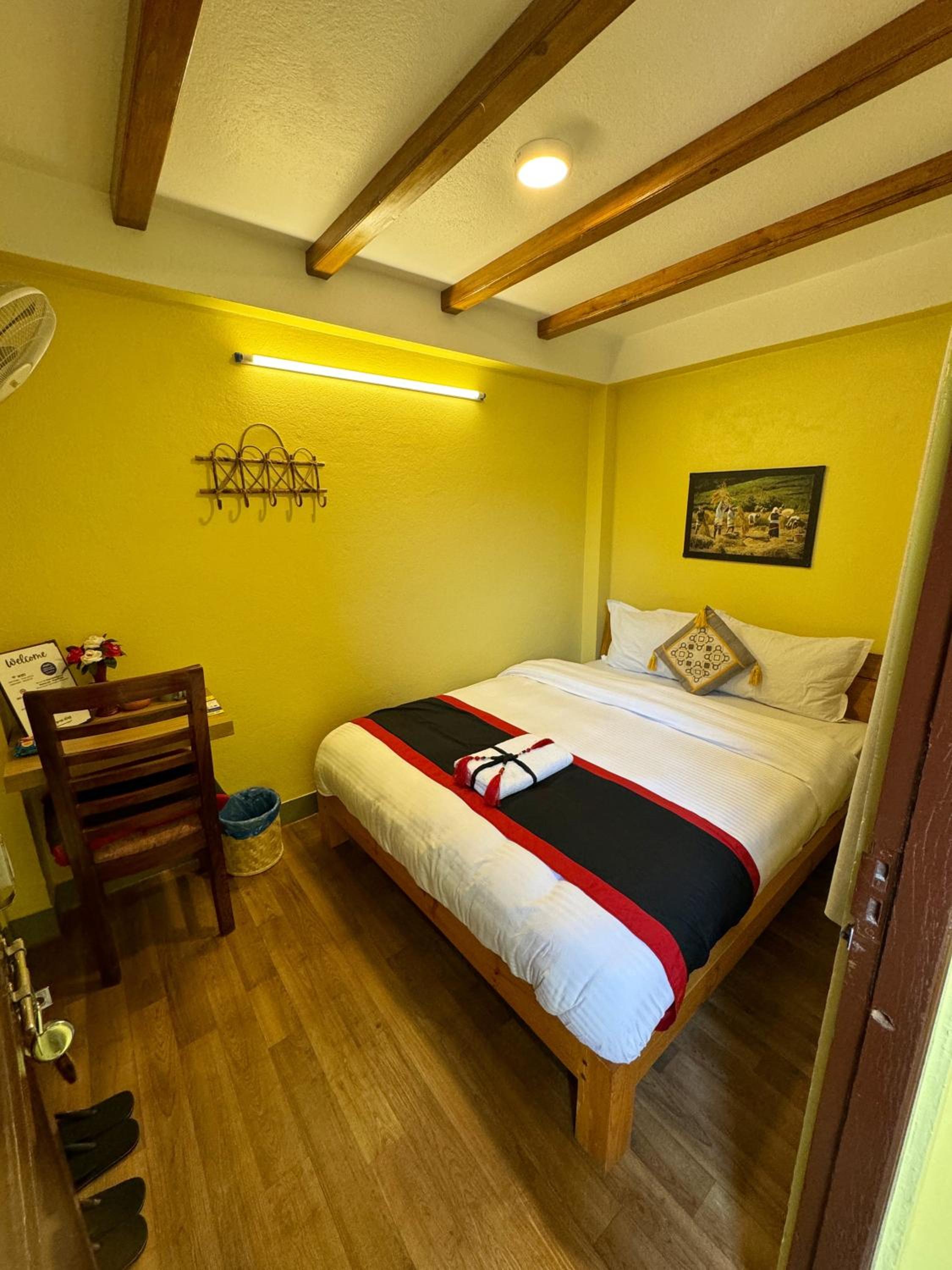 Budget Double Room photo 1