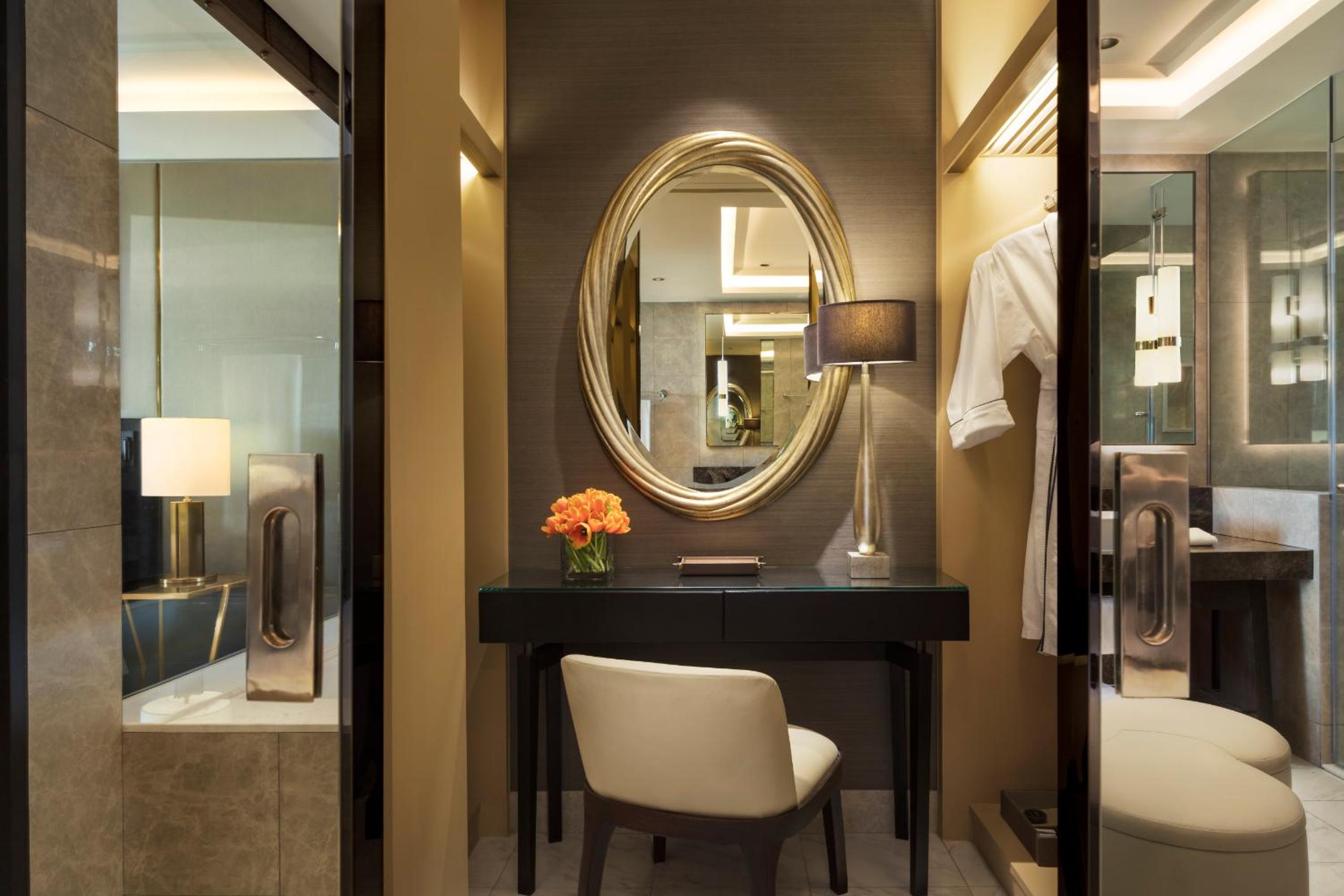 Two Bedroom Family Suite (Non Smoking)