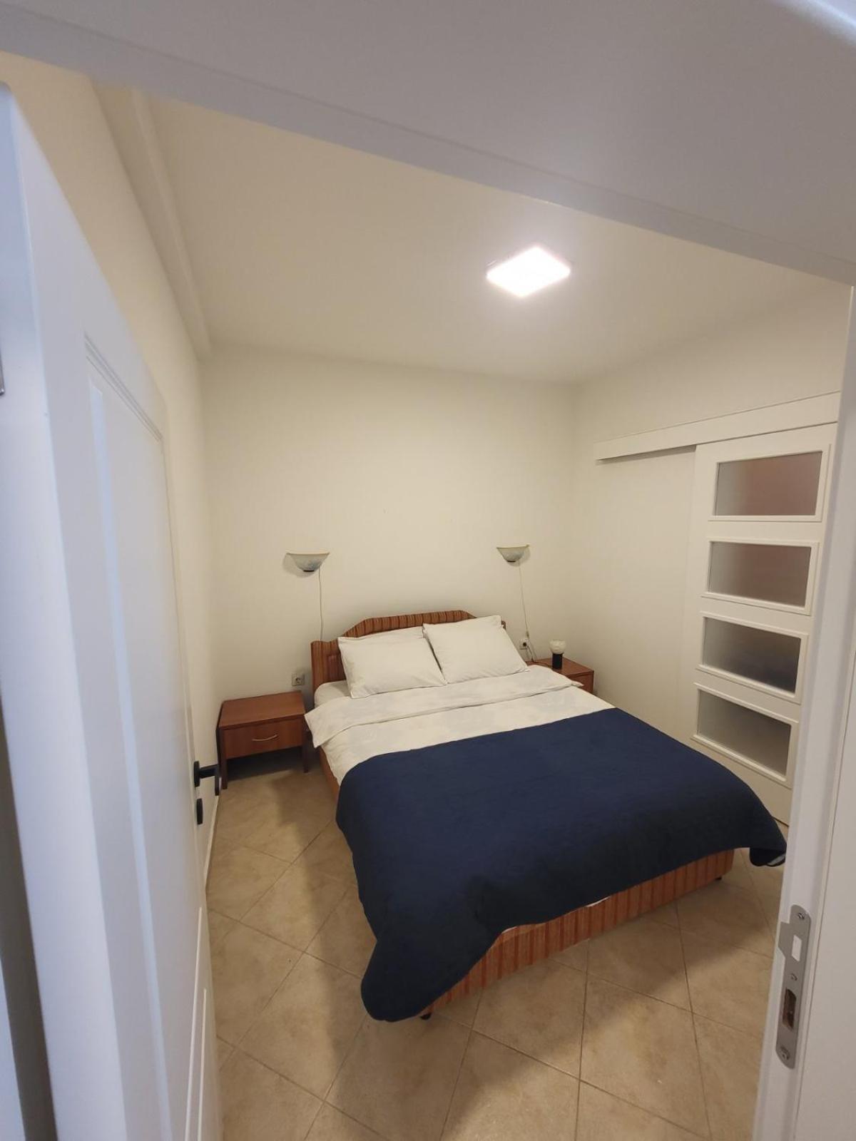 Two-Bedroom Apartment photo 2