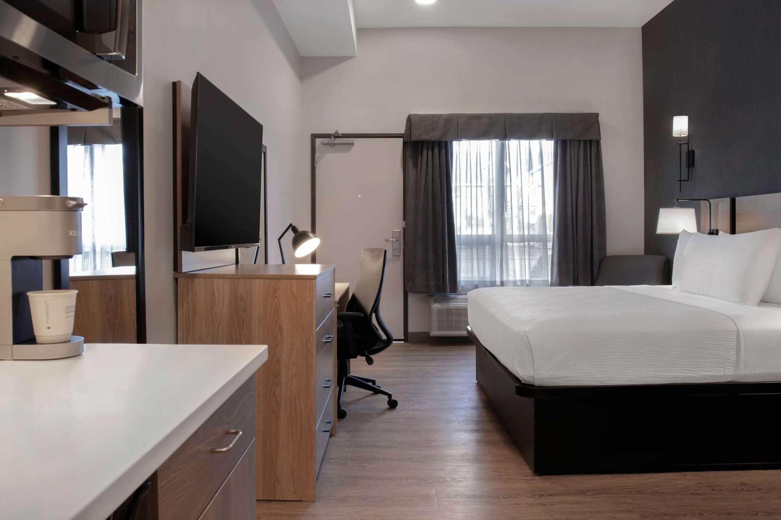 Efficiency King Room - Ground Floor/Non-Smoking