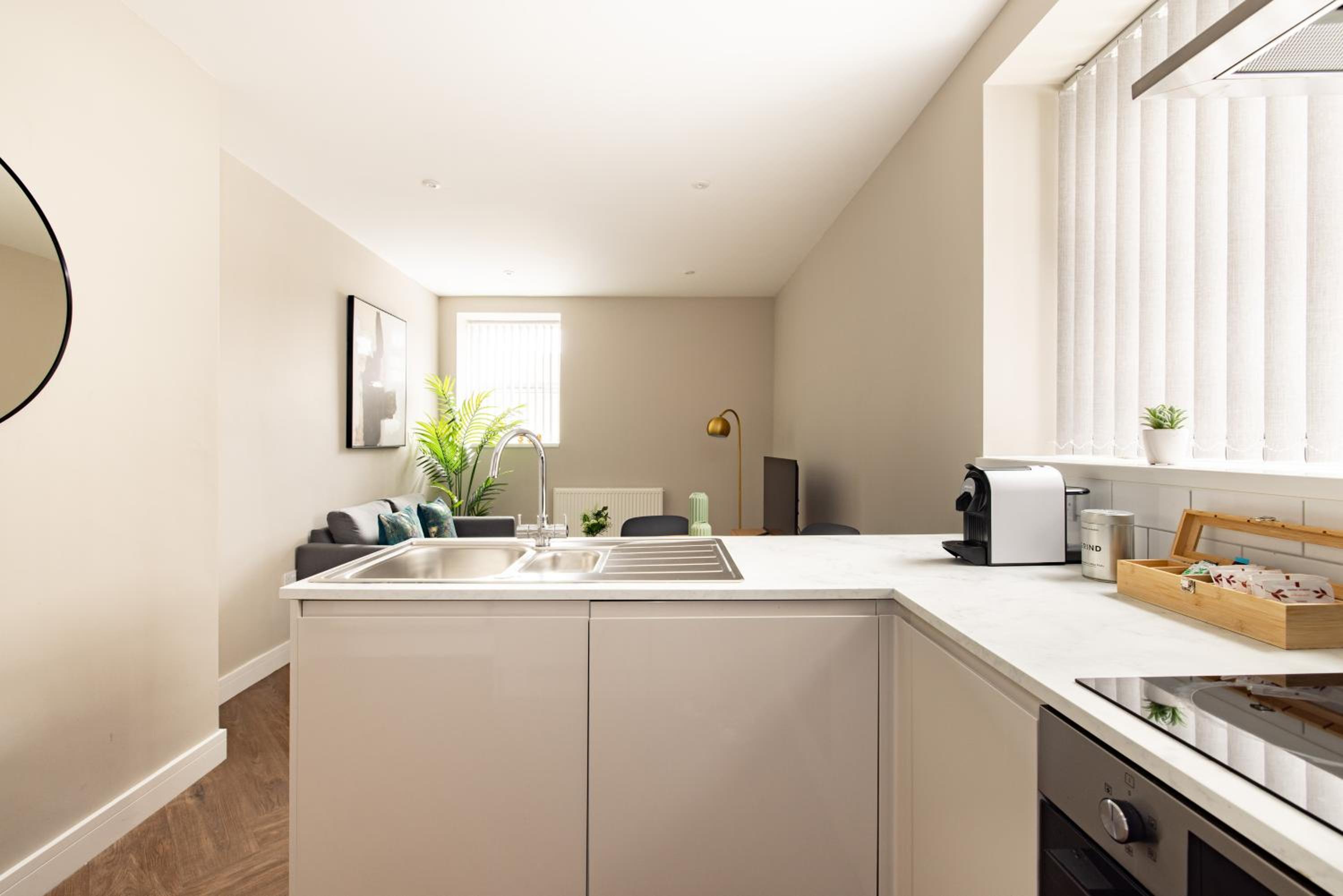 One Bedroom Apartment - Photo 4