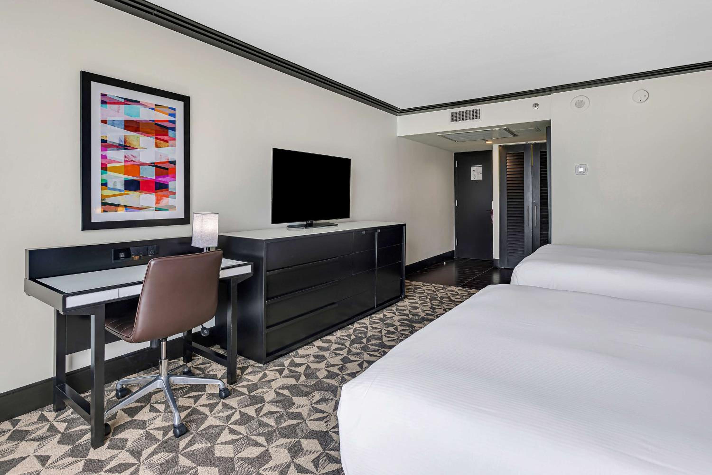Queen Room with Two Queen Beds - Disability Access
