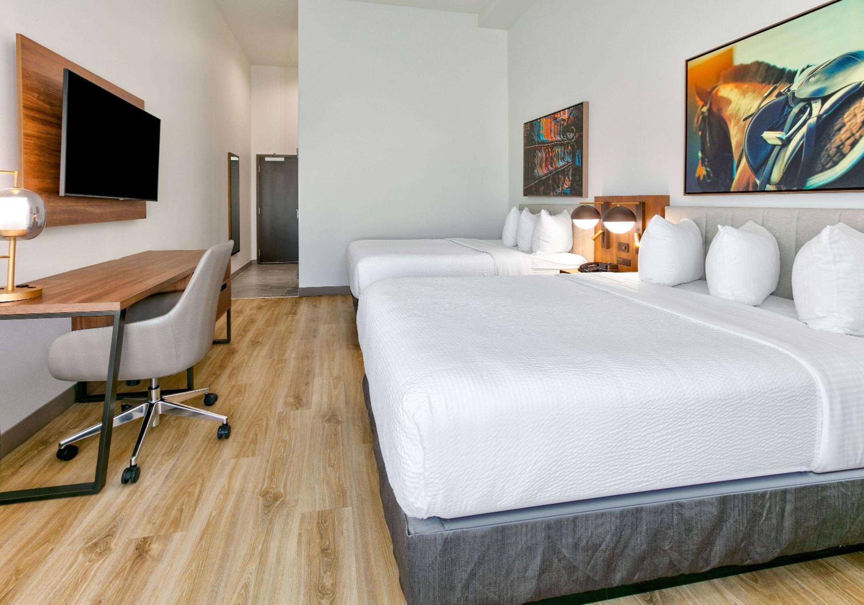 Queen Room with Two Queen Beds and Mobility/Hearing Access - Non-Smoking photo 1