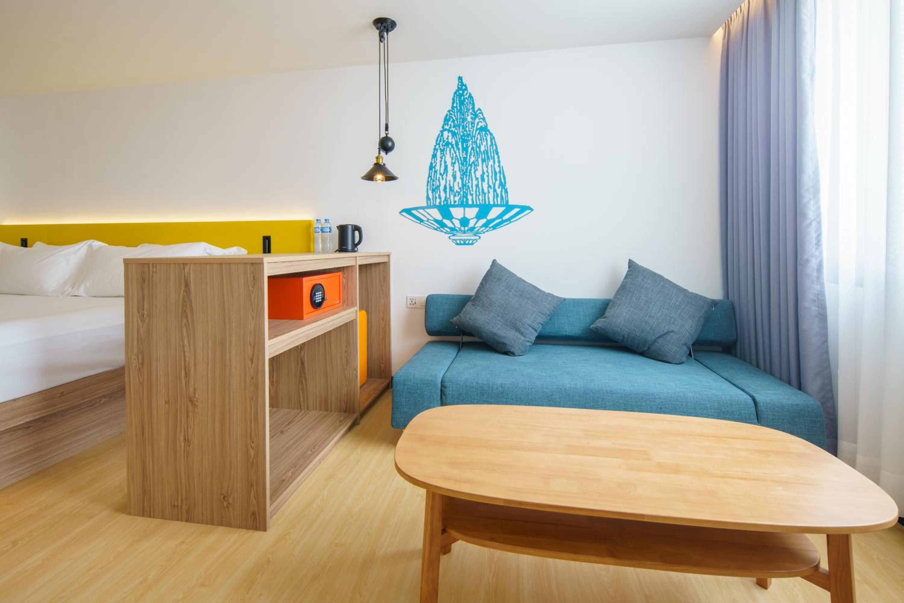 Double Room with Sofa Bed photo 2