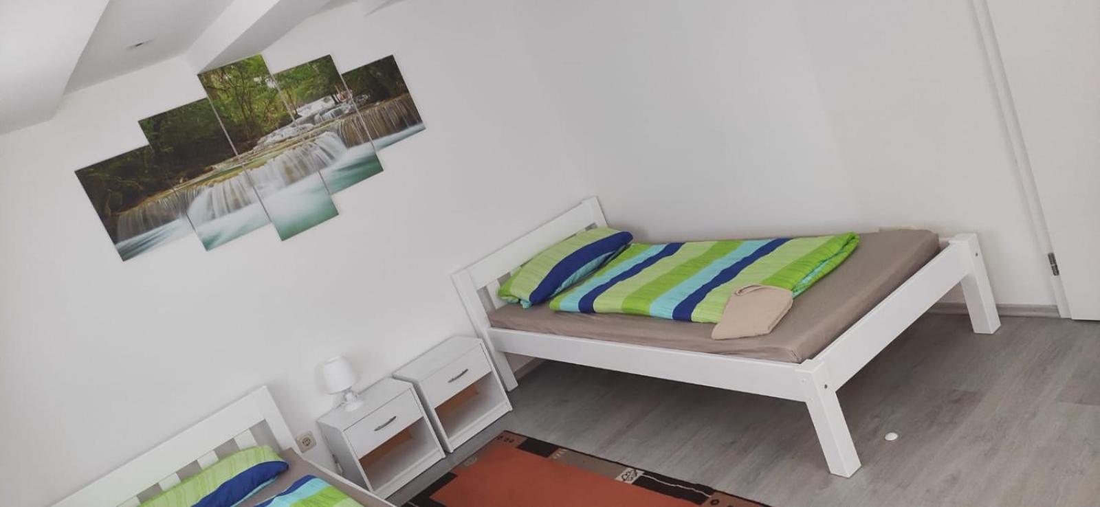 Triple Room With Shared Bathroom photo 1