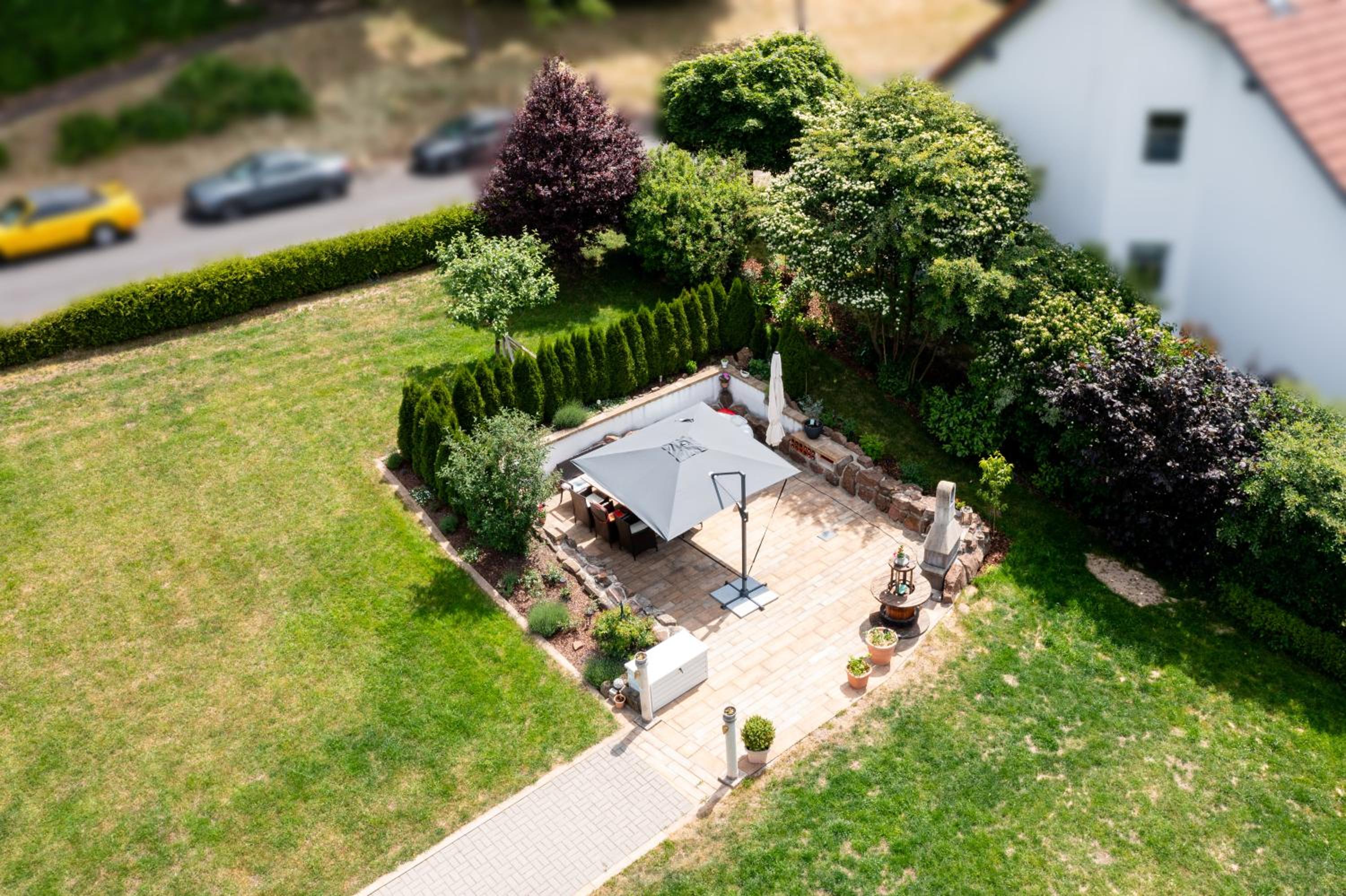 Deluxe One-Bedroom Apartment With Garden View photo 2