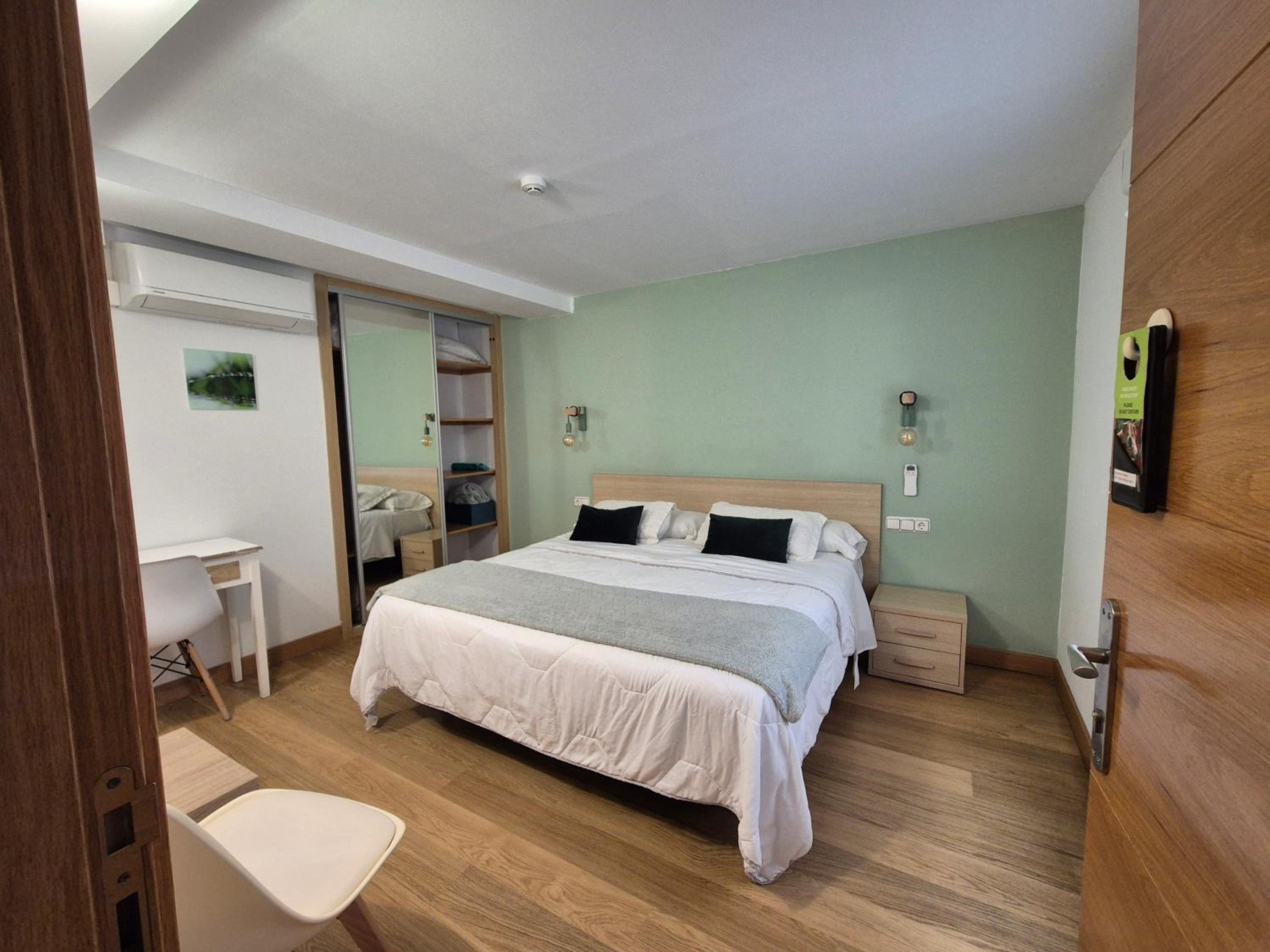 Habitación Doble o con Dos Camas con Baño Privado Externo