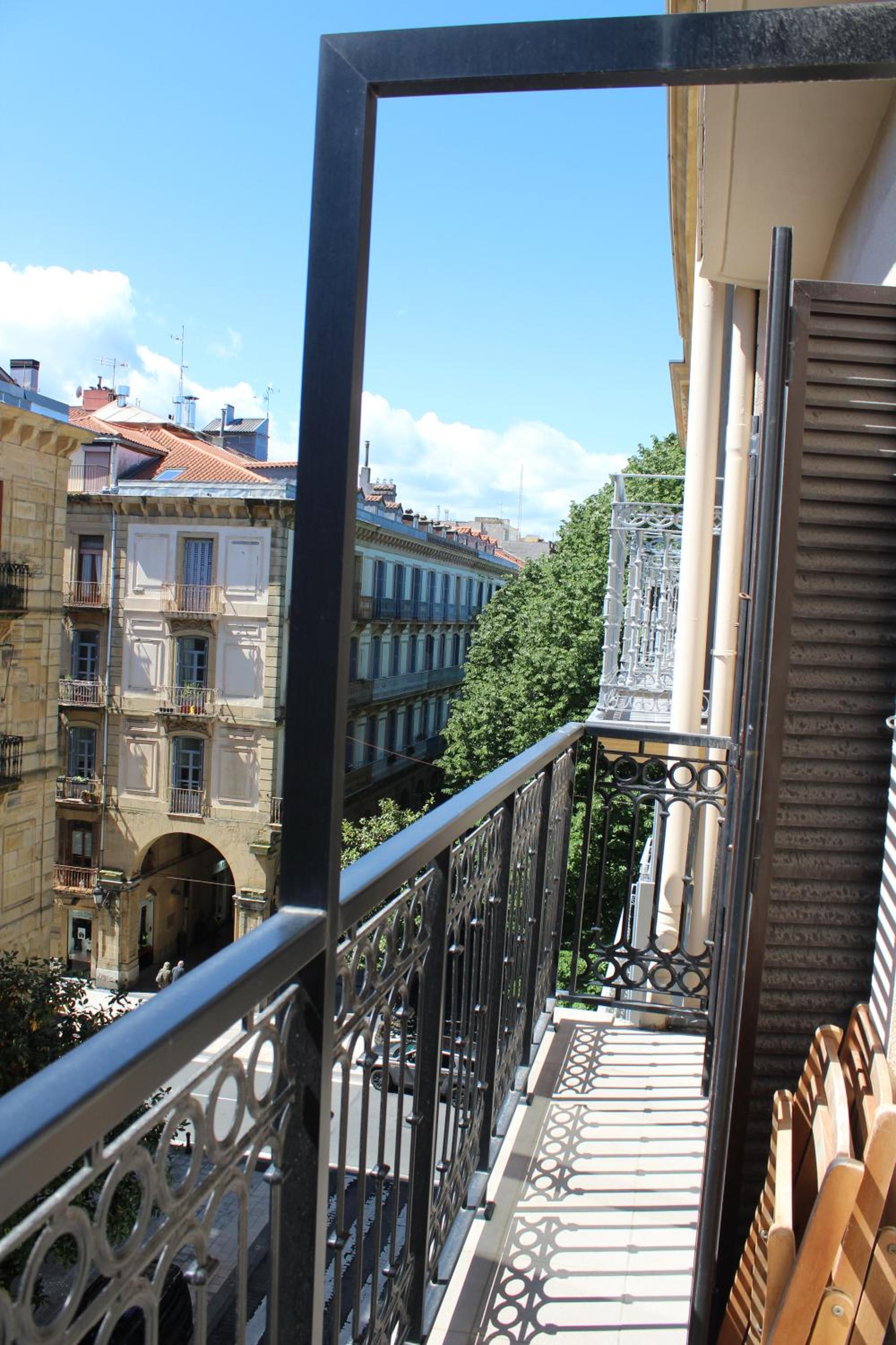 Double or Twin Room with Balcony photo 3
