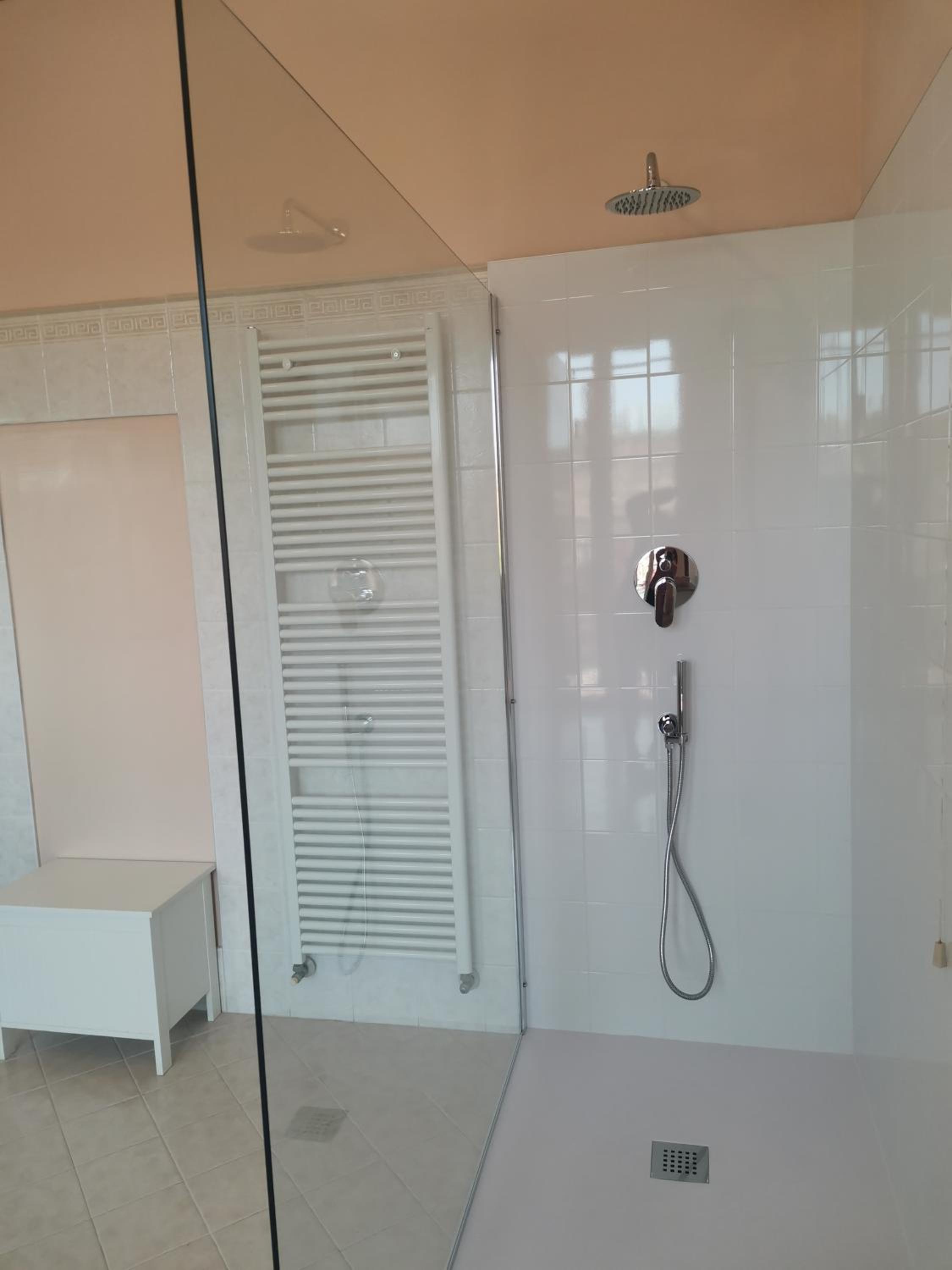 Deluxe Double Room - Photo 5