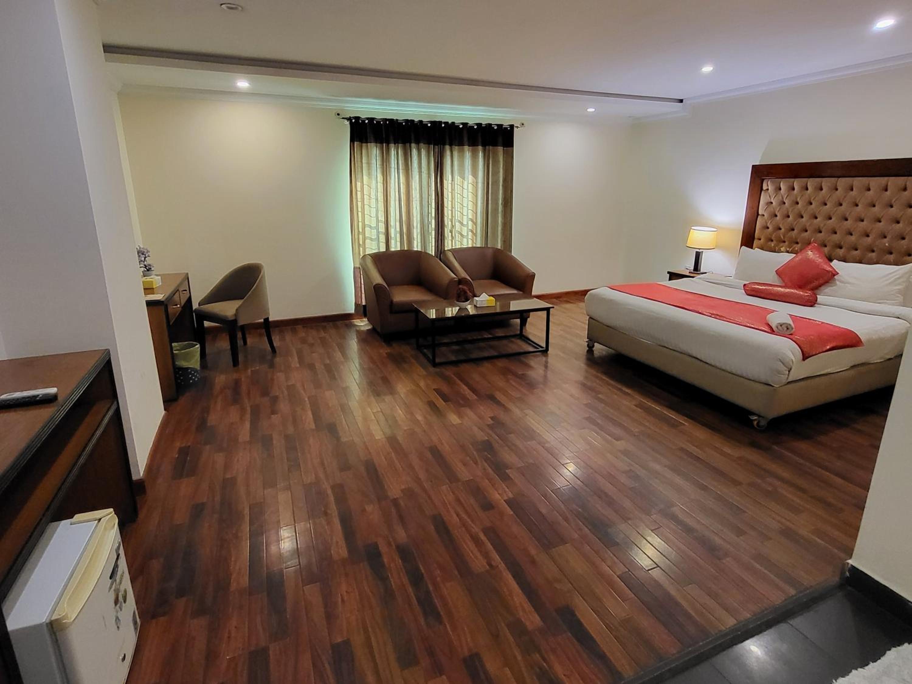 Twin Room With Private Bathroom