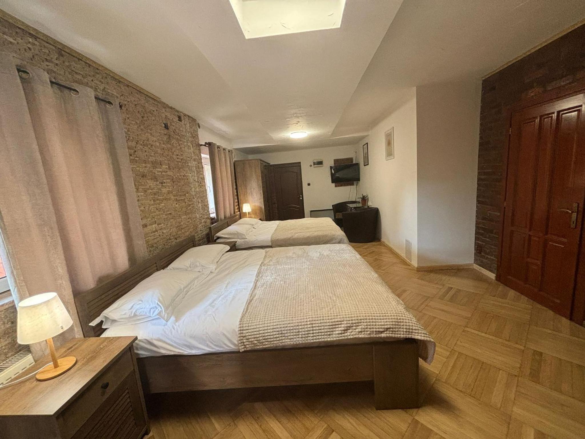 Triple Room photo 2