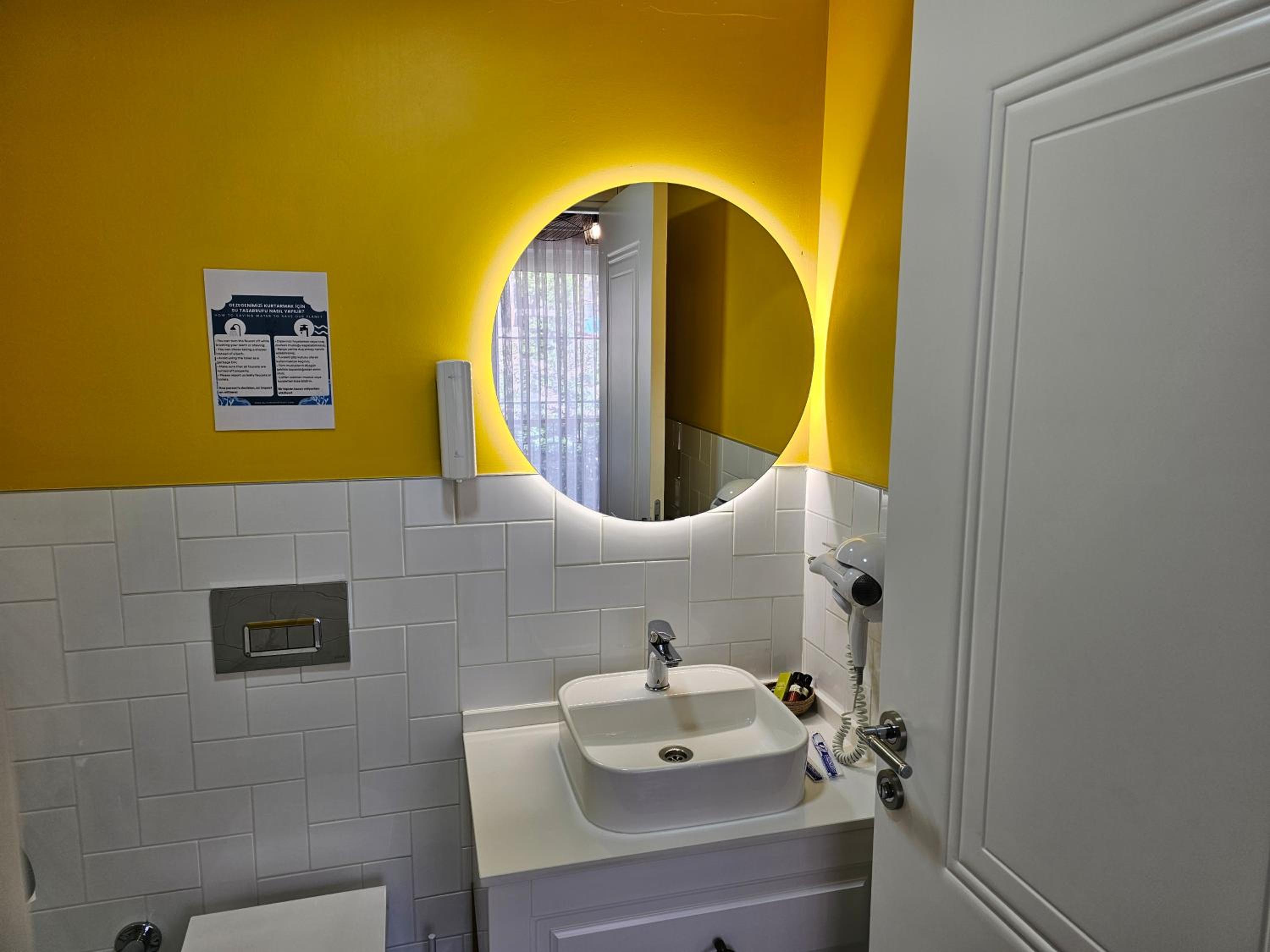 Double Room with Extra Bed - Photo 4