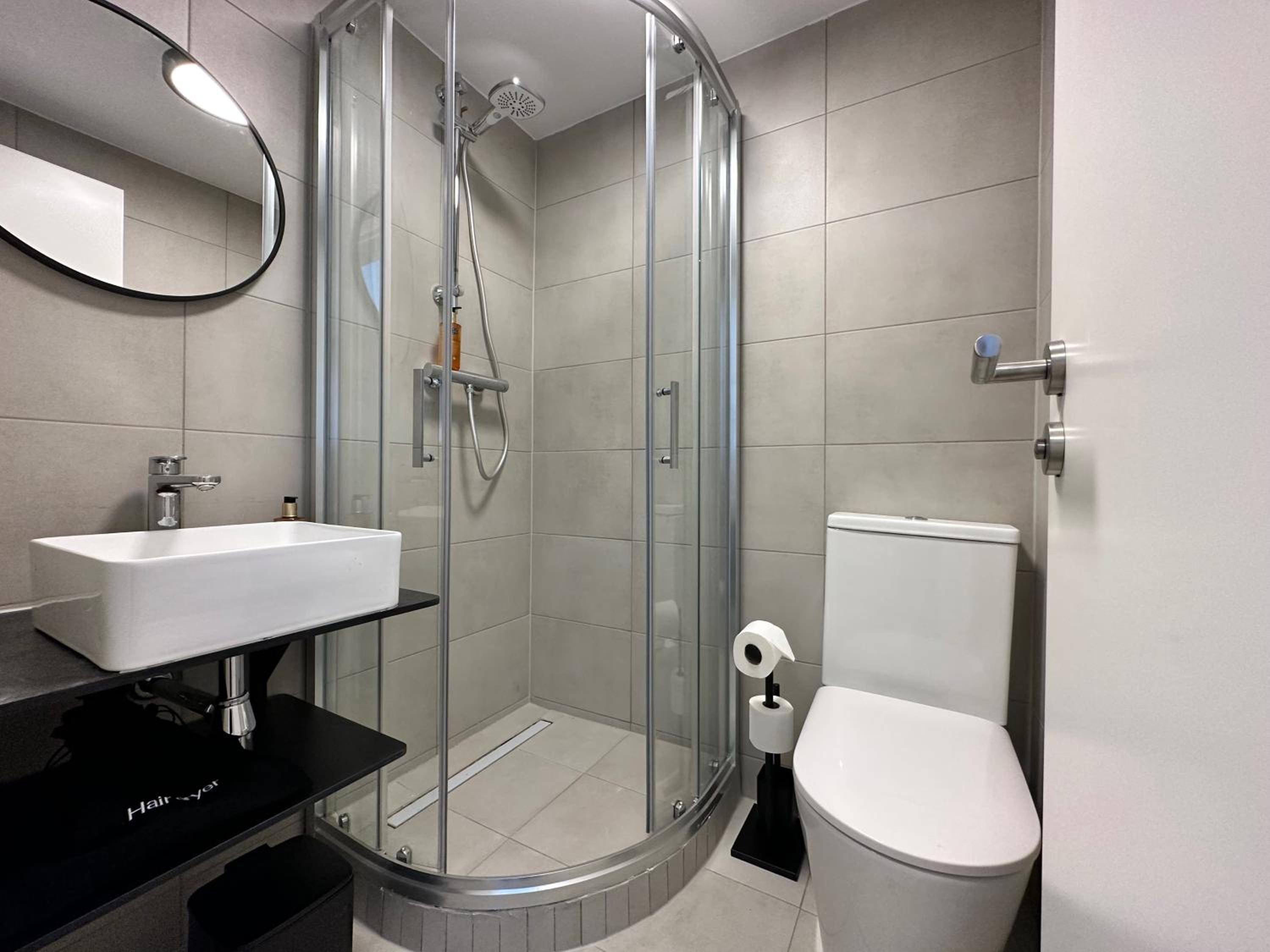 Standard Double Room - Photo 14