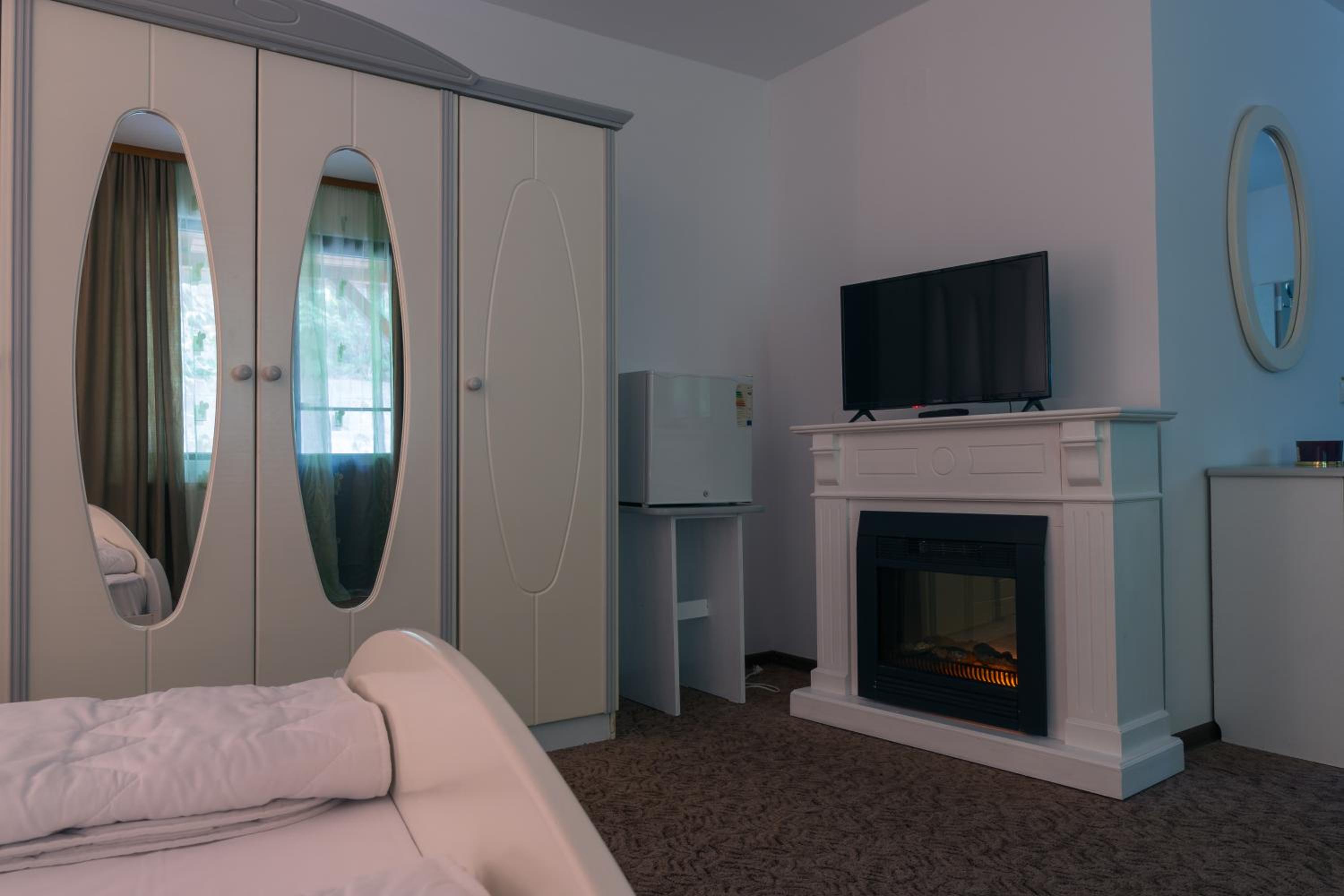 Double Room with Balcony photo 3