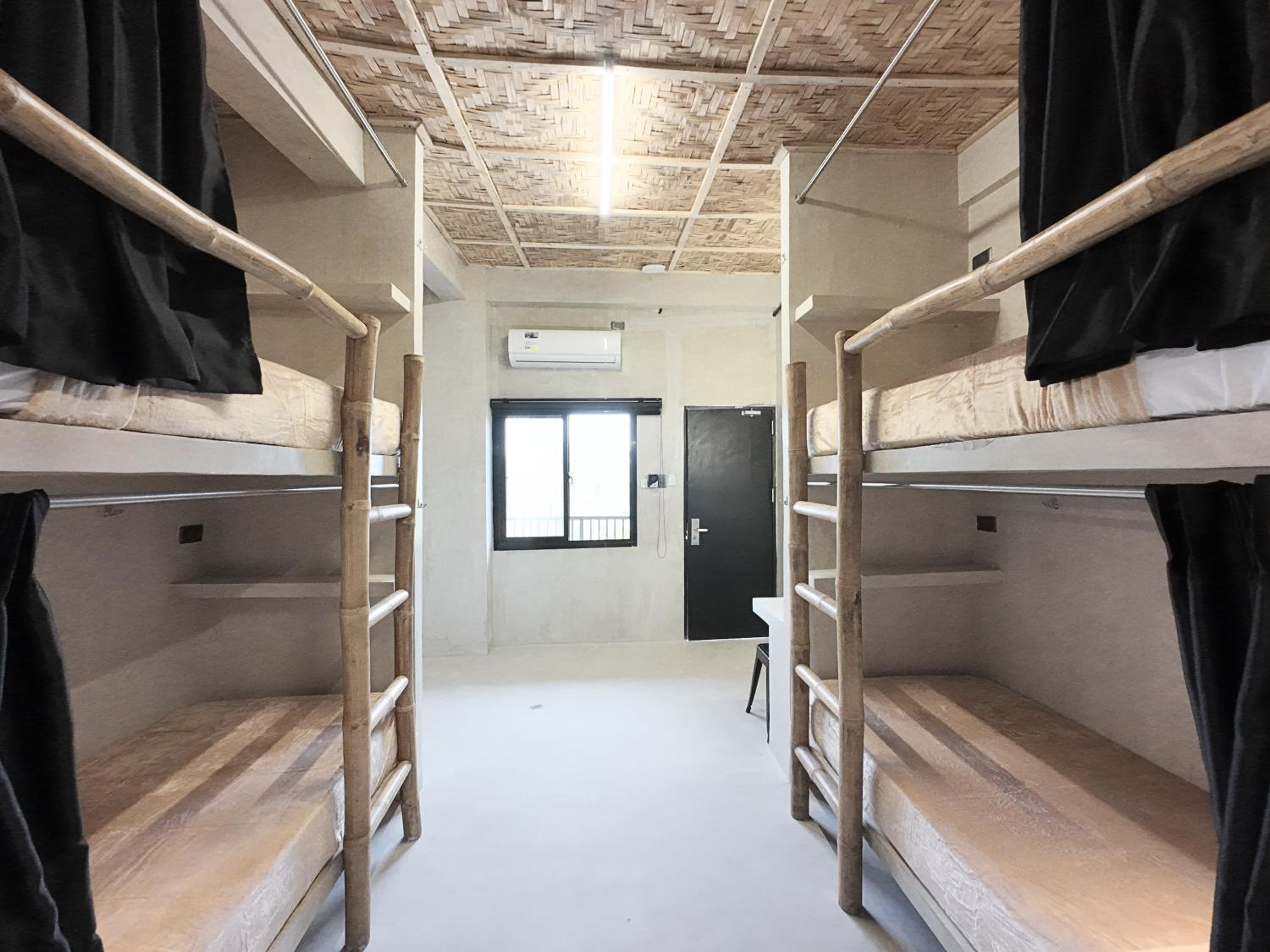 Single Bed in 4-Bed Dormitory Room photo 1