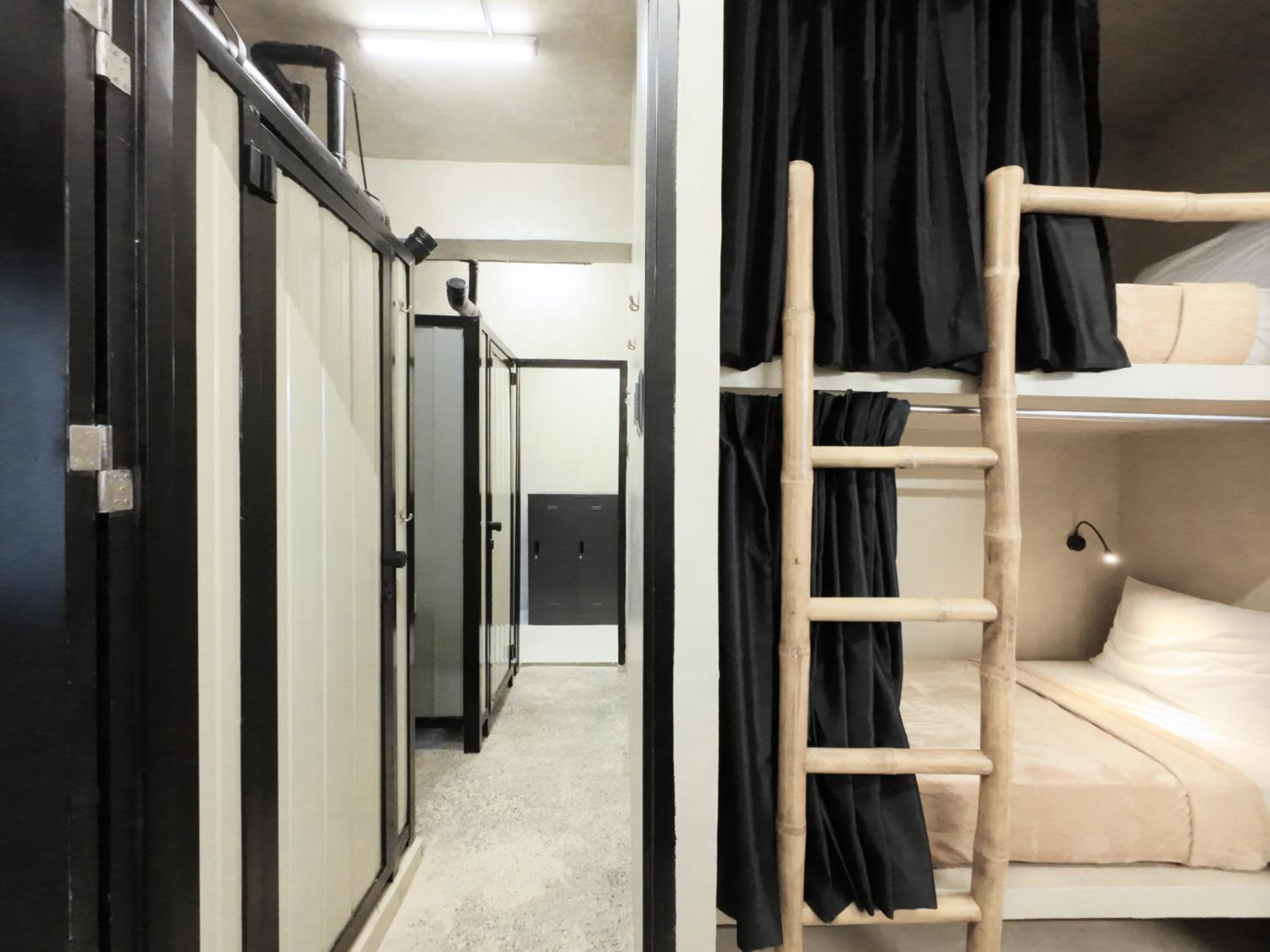 Mixed Dormitory Room photo 3
